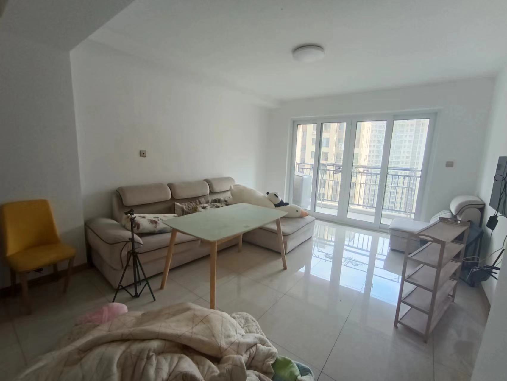 世茂九龙庭 3室2厅2卫 126.00m²