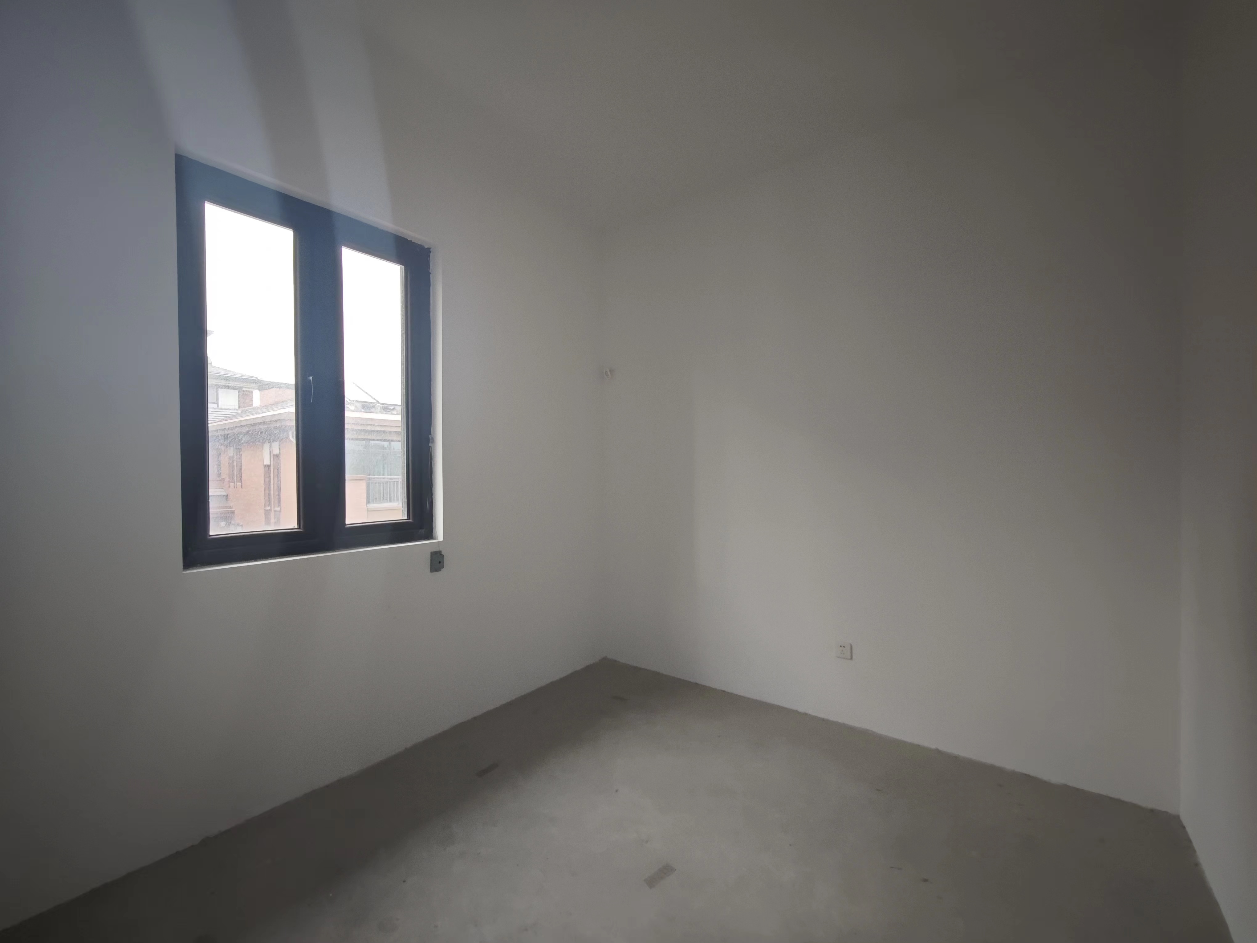 星湖郡 4室2厅3卫 370m&sup2;