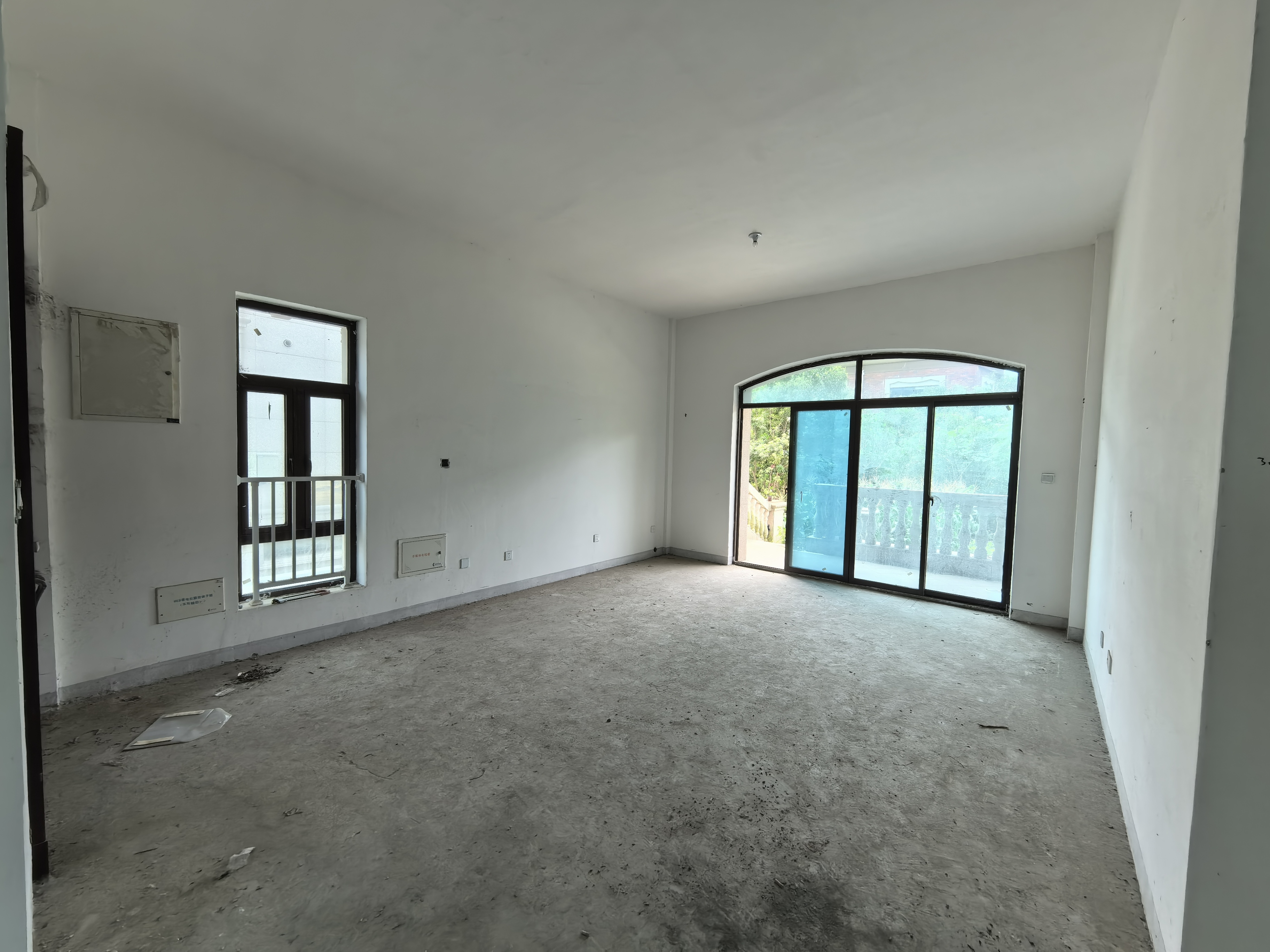 碧桂园(南通经济技术开发区) 5室2厅5卫 248.29m&sup2;