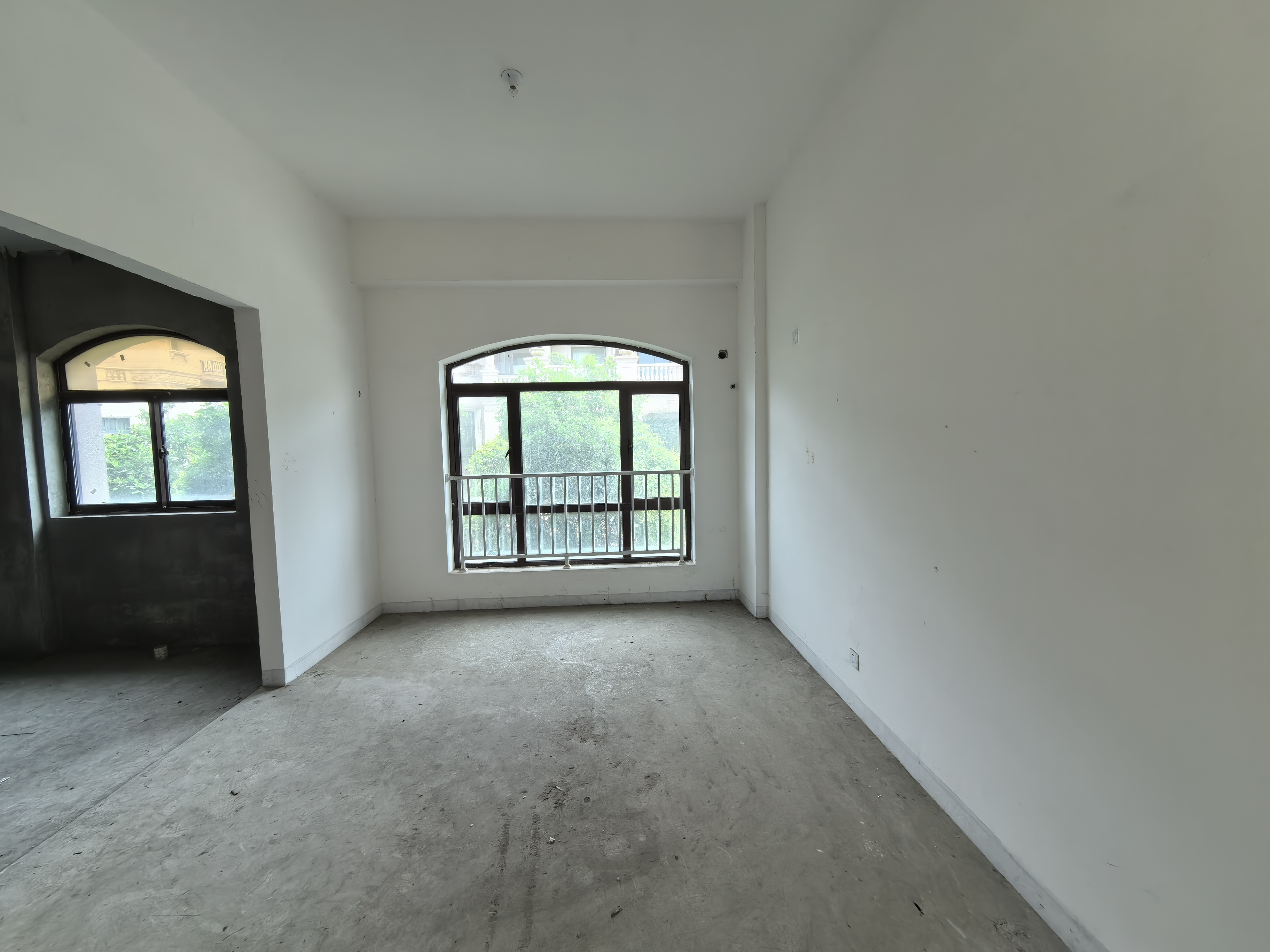 碧桂园(南通经济技术开发区) 5室2厅5卫 248.29m&sup2;