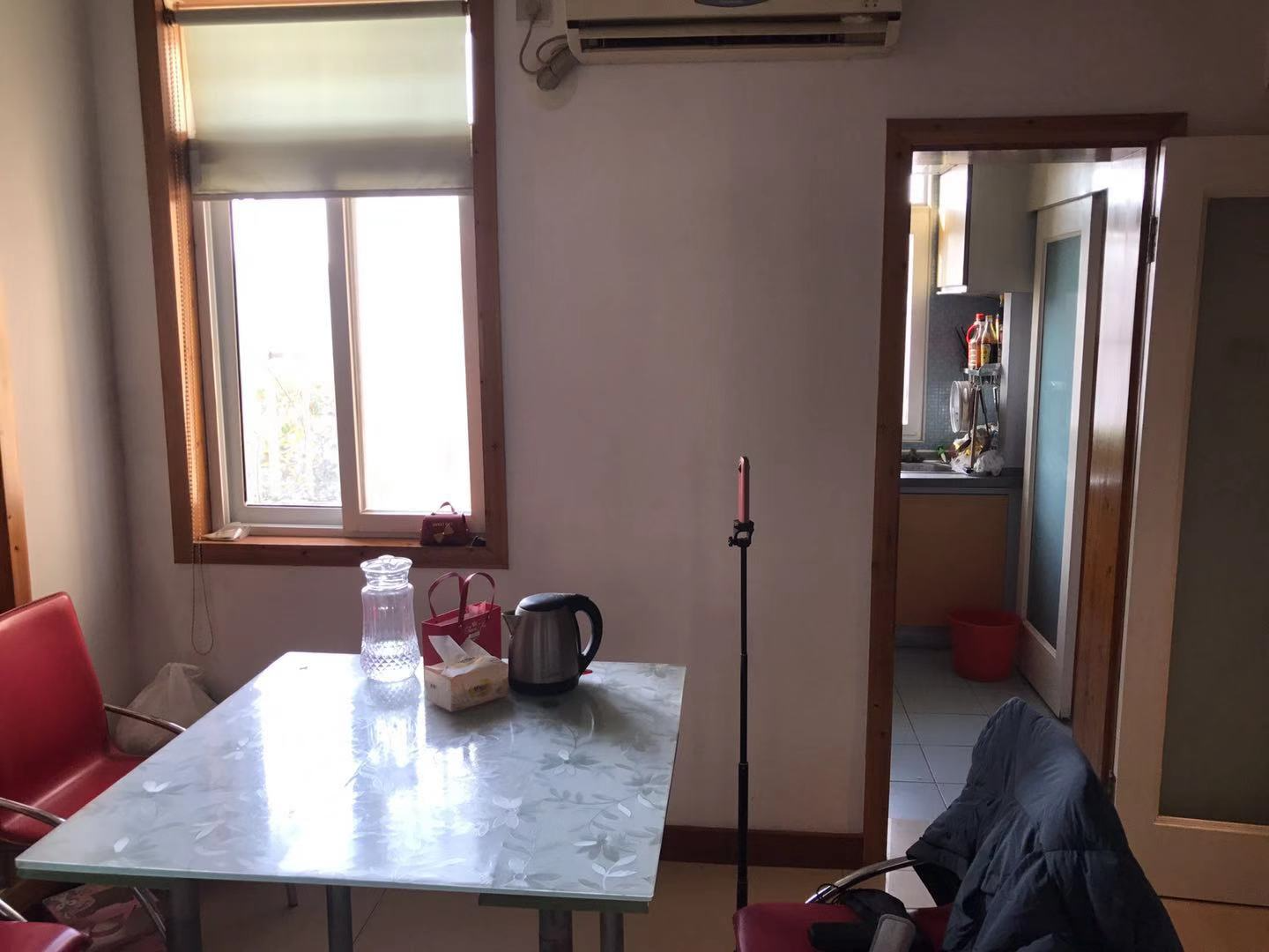 虹桥西村 2室1厅1卫 72m²