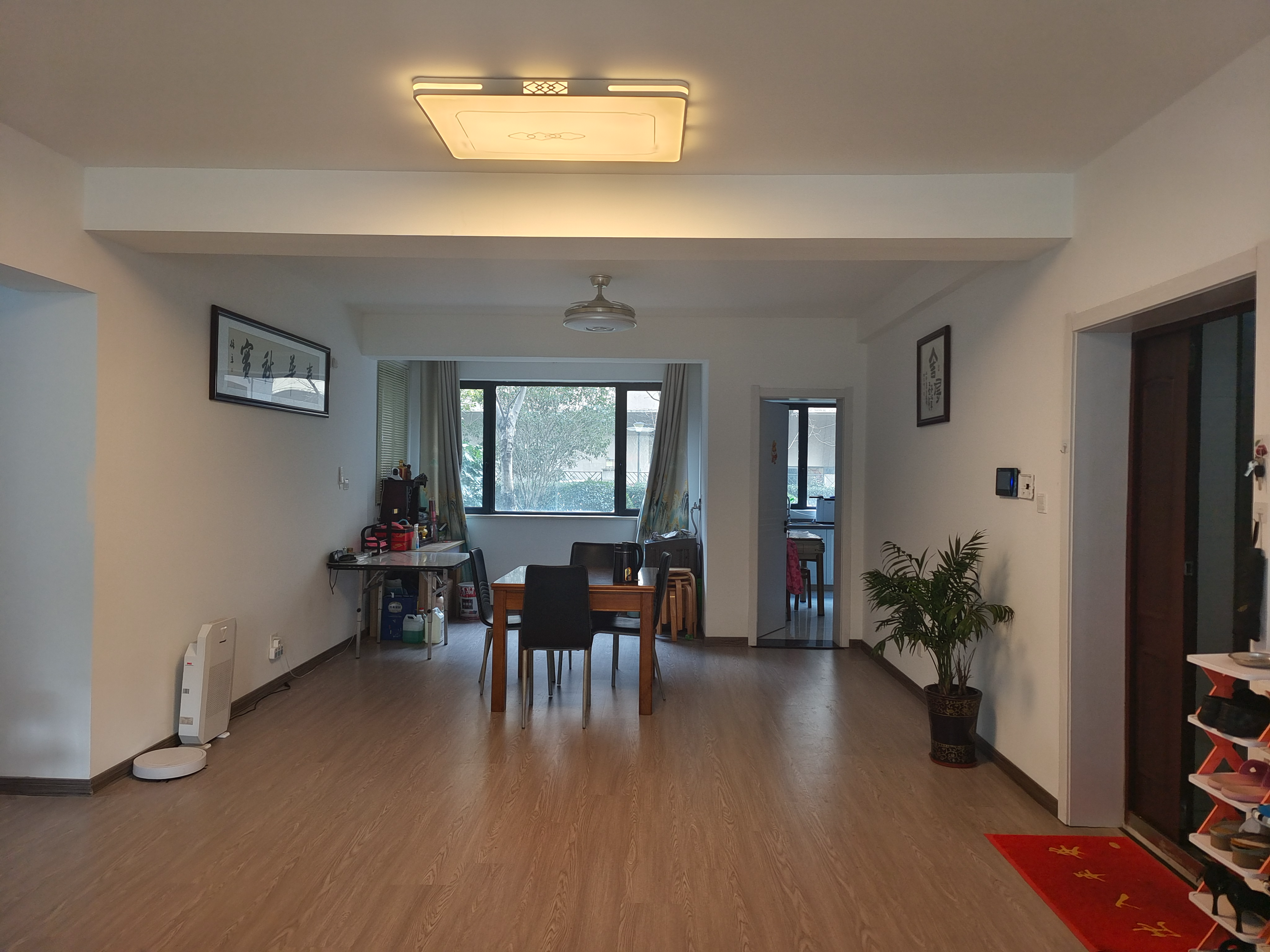 中港城世家 3室2厅2卫 163m&sup2;