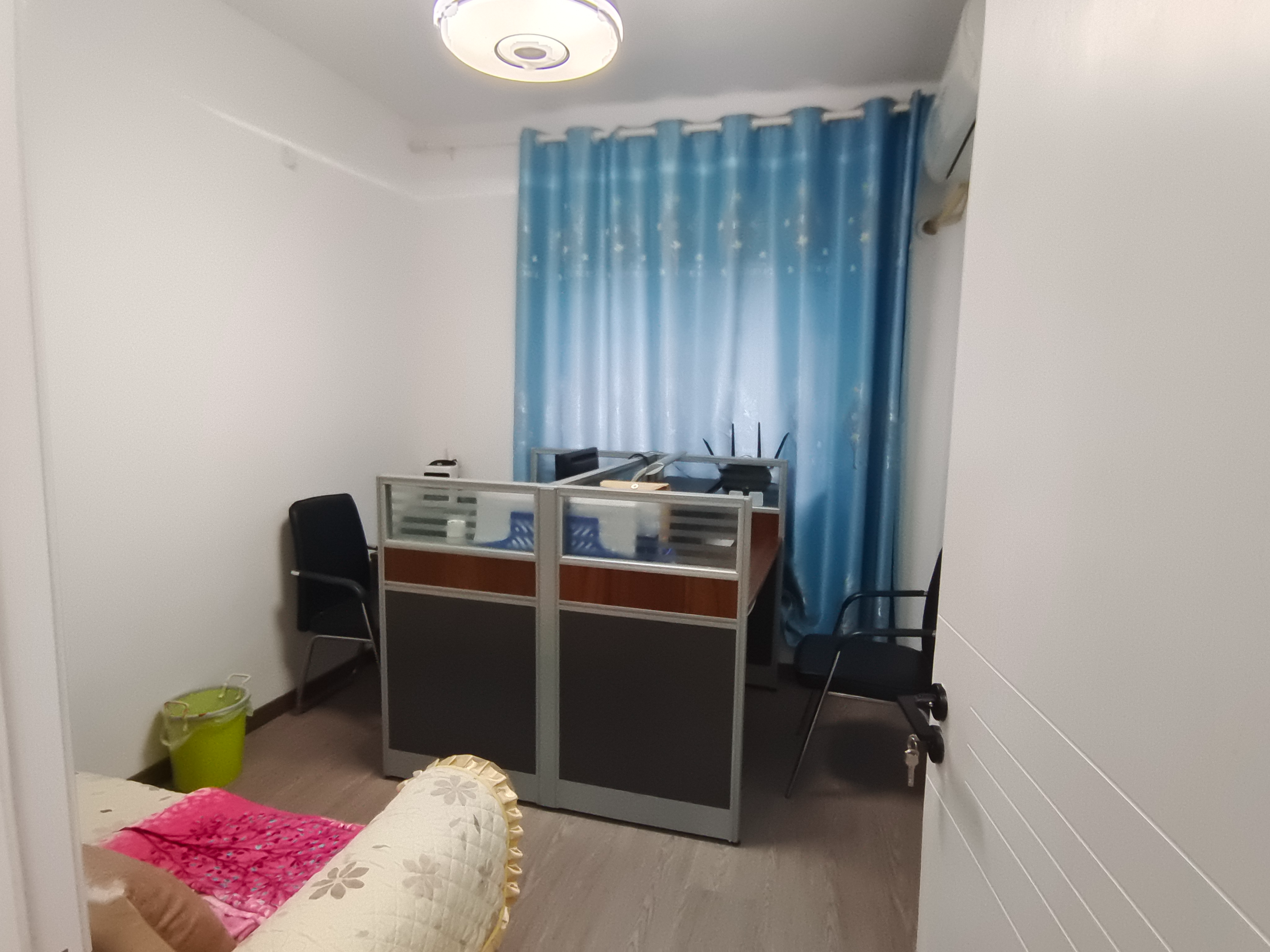 中港城世家 3室2厅2卫 163m&sup2;
