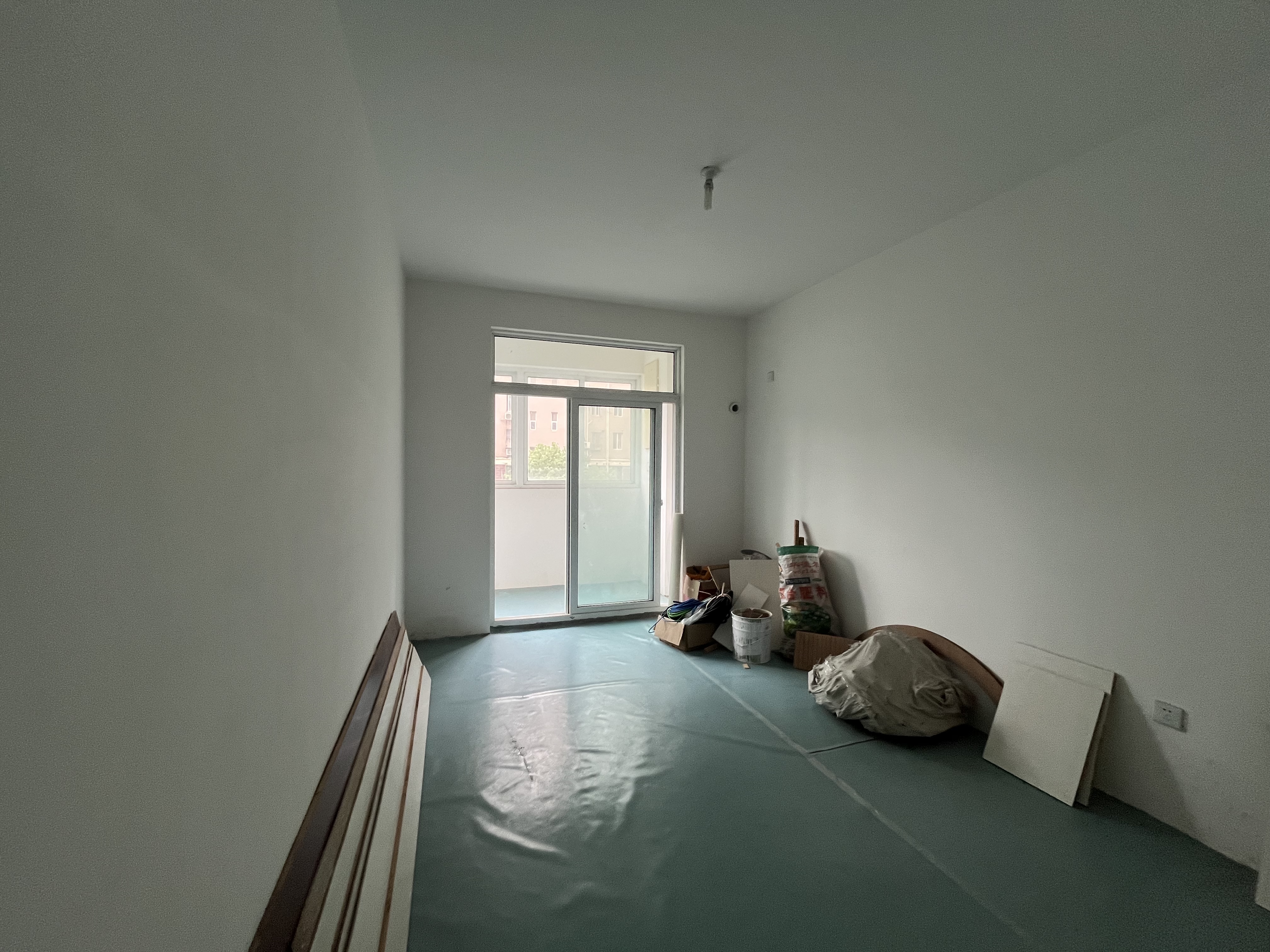 天虹苑 4室2厅1卫 130.00m&sup2;