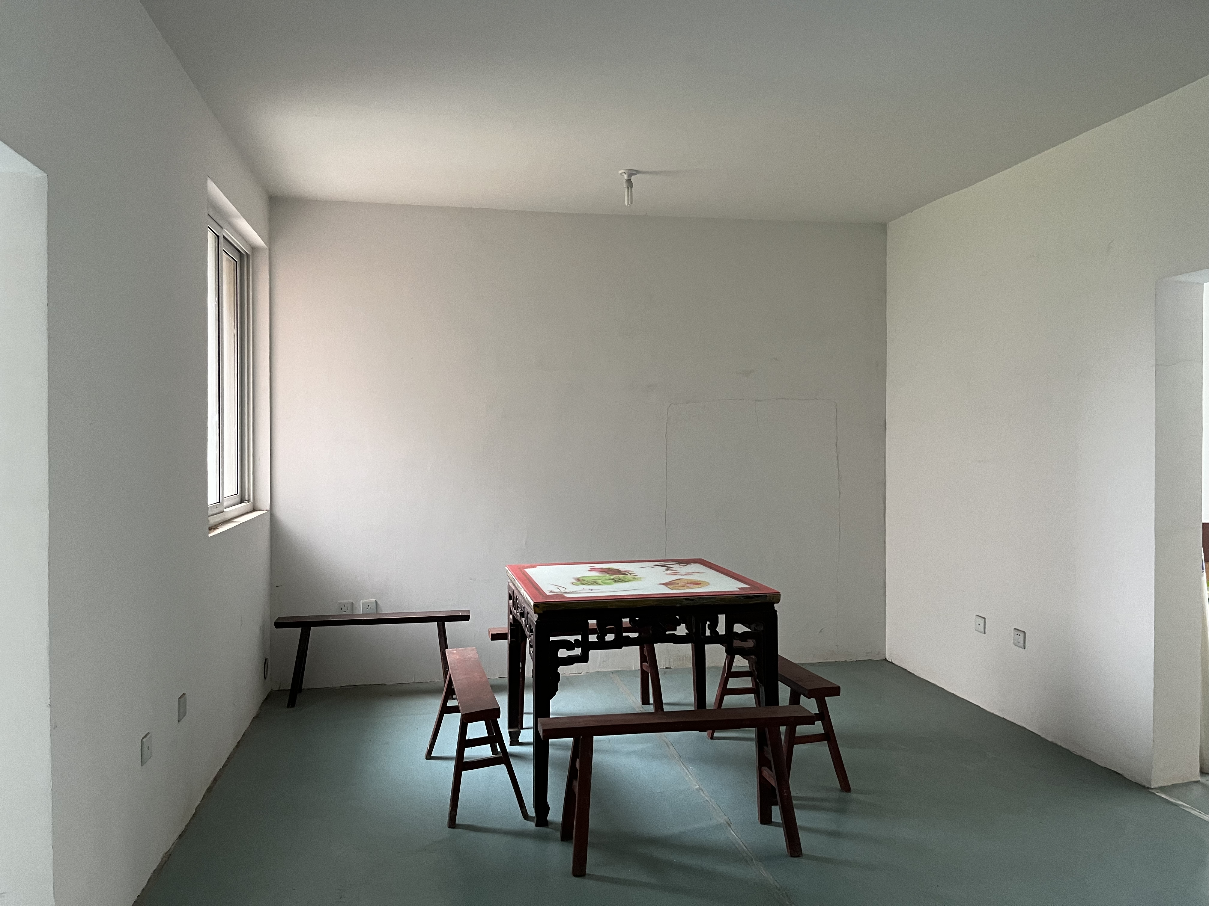 天虹苑 4室2厅1卫 130.00m&sup2;