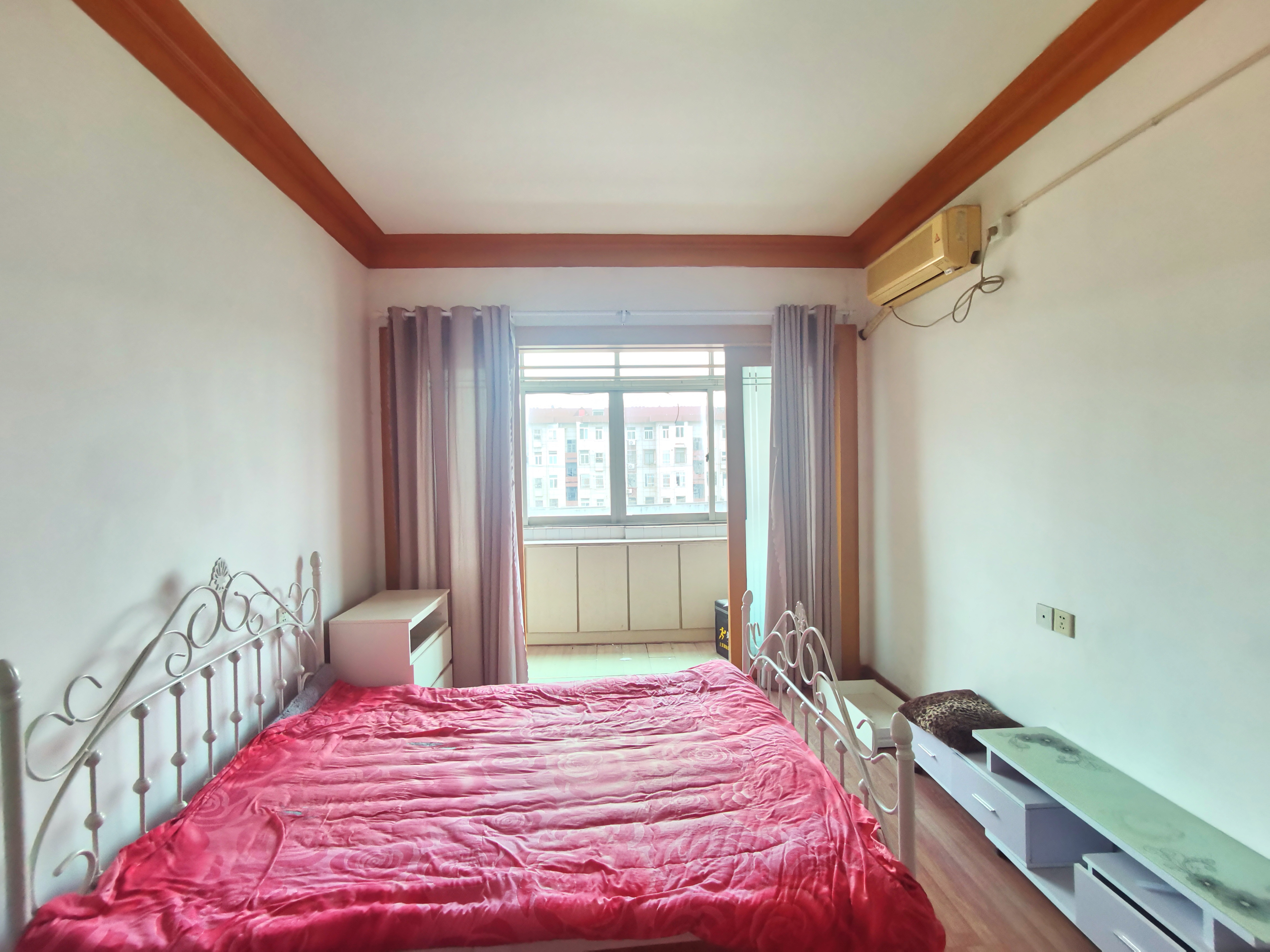 光明新村 2室1厅1卫 64.00m&sup2;