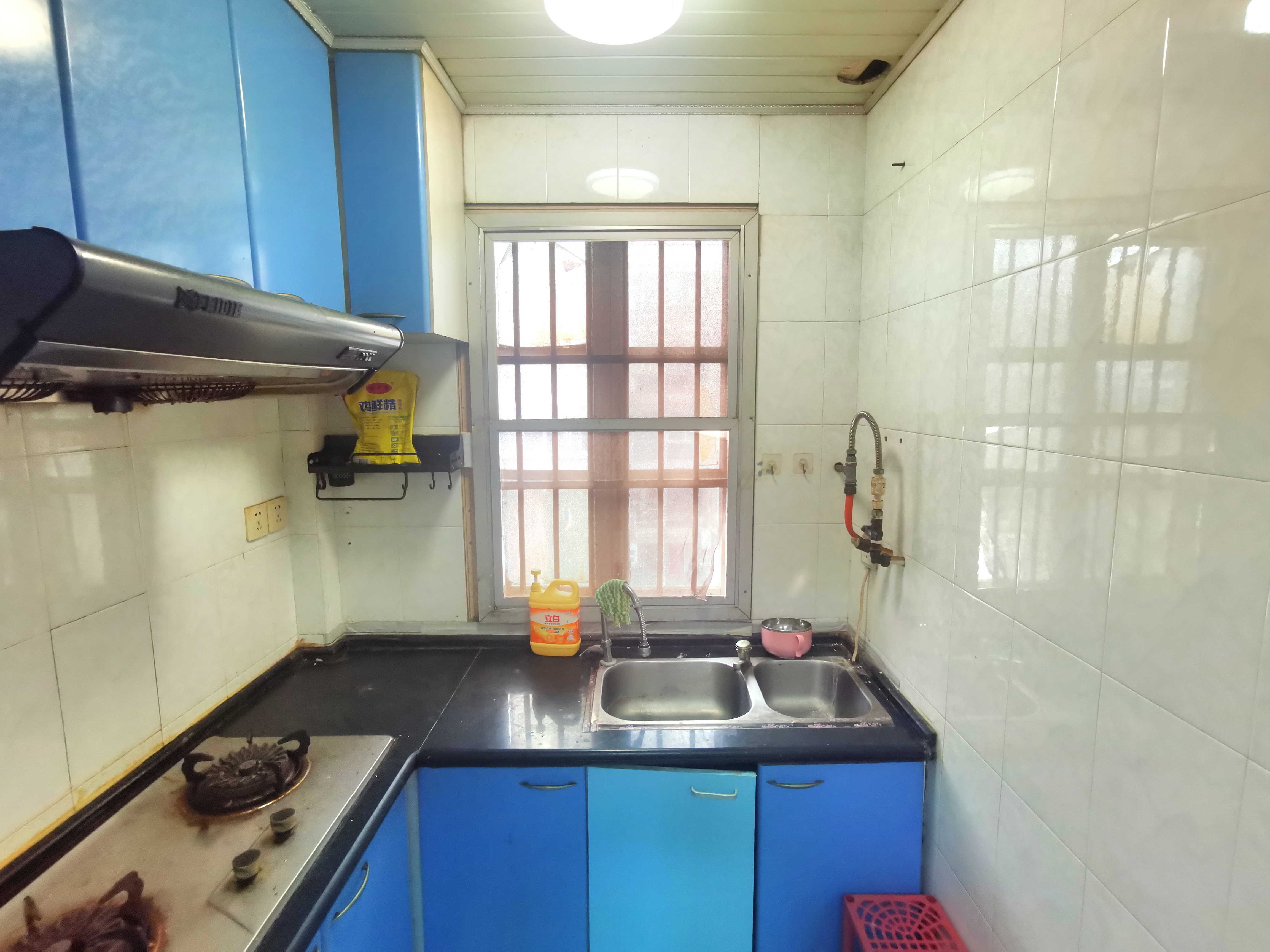 光明新村 2室1厅1卫 64.00m&sup2;