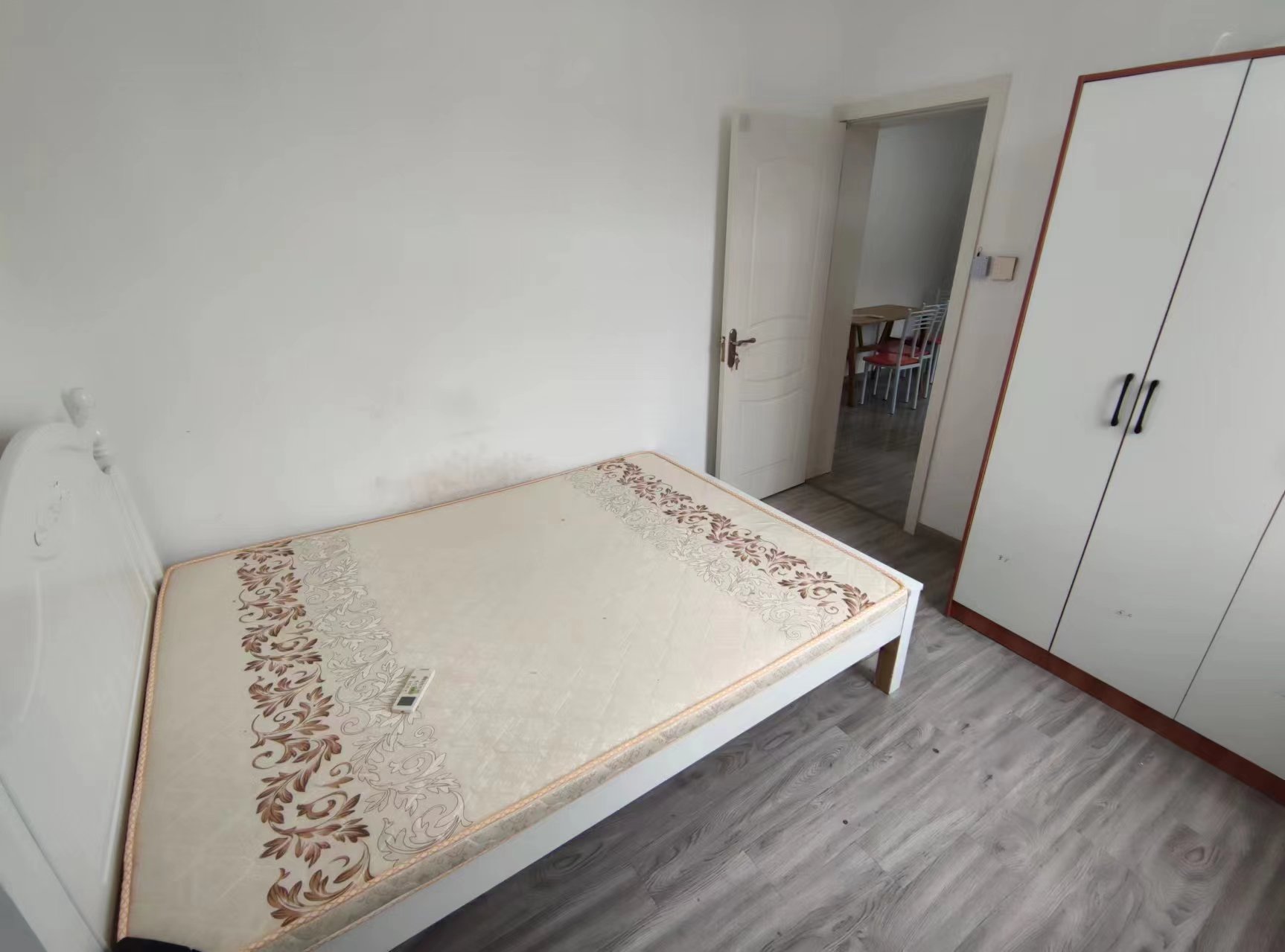 易家桥新村 2室1厅1卫 72.00m&sup2;