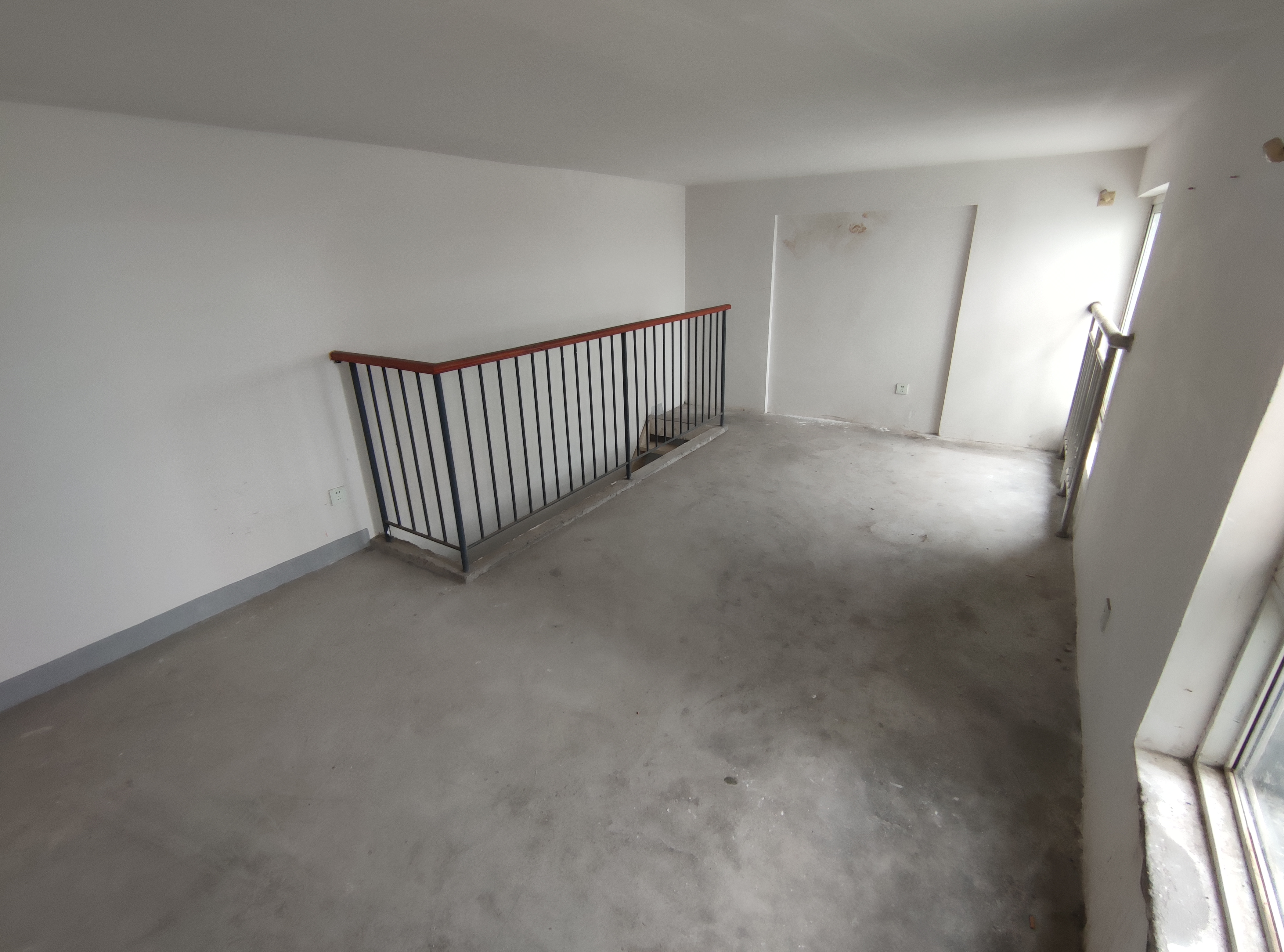惠泽苑 3室2厅1卫 85m&sup2;