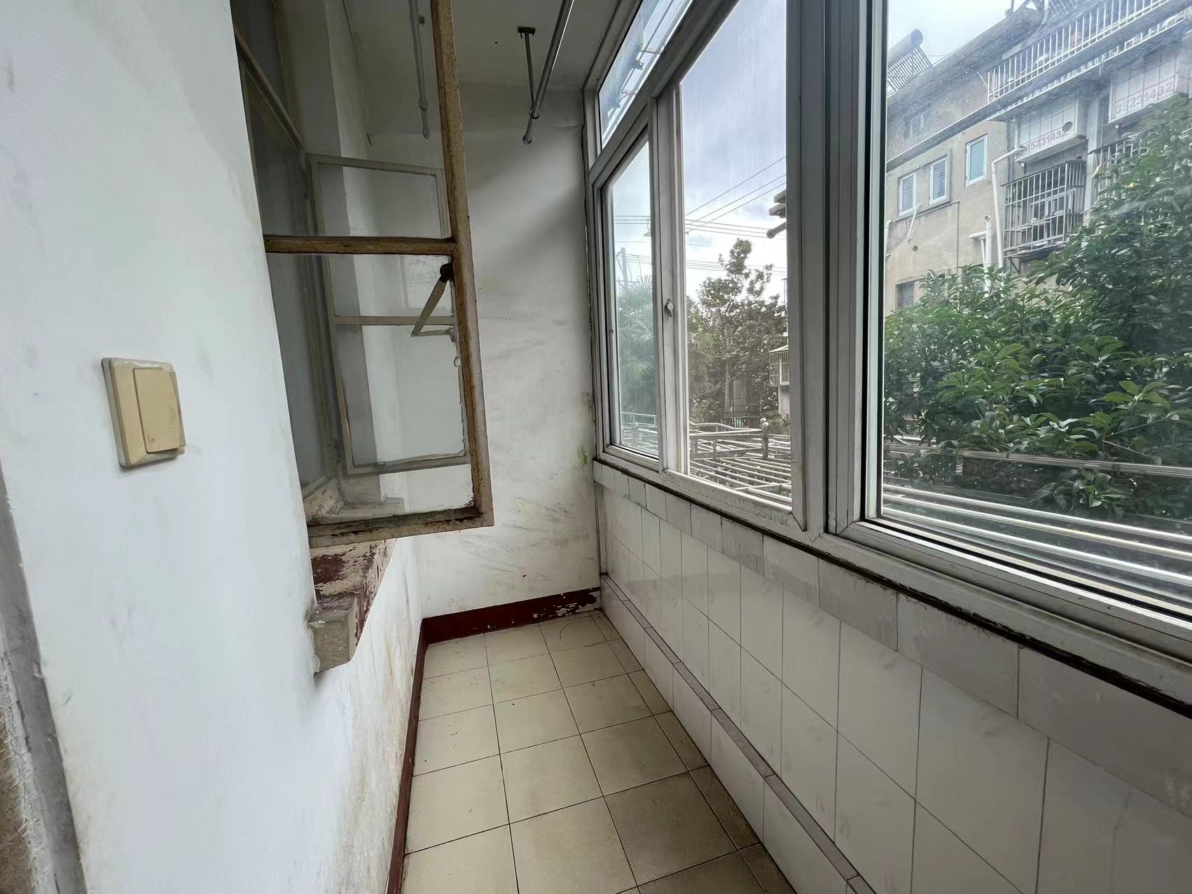 新建路新村(新建花苑) 3室1厅1卫 78.27m&sup2;