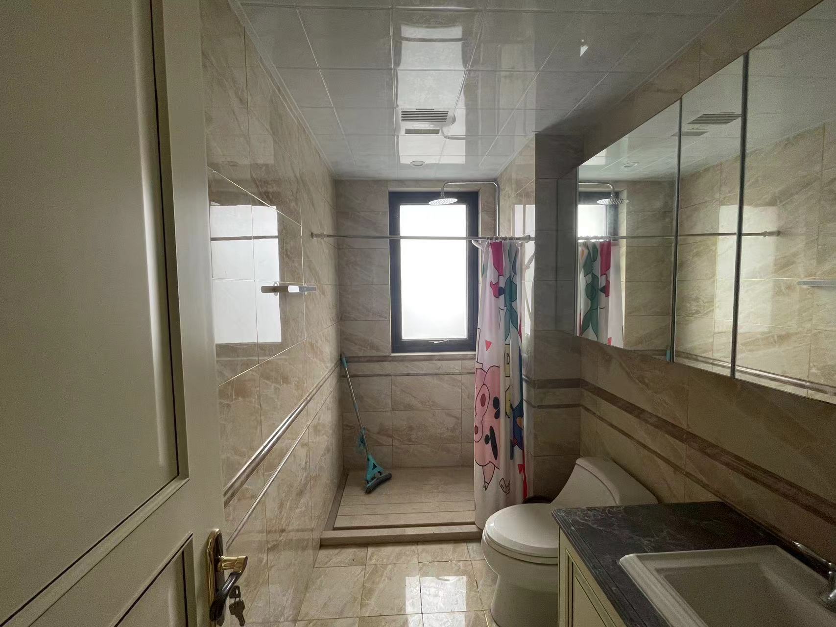 中海铂樾府 4室2厅2卫 143.36m&sup2;