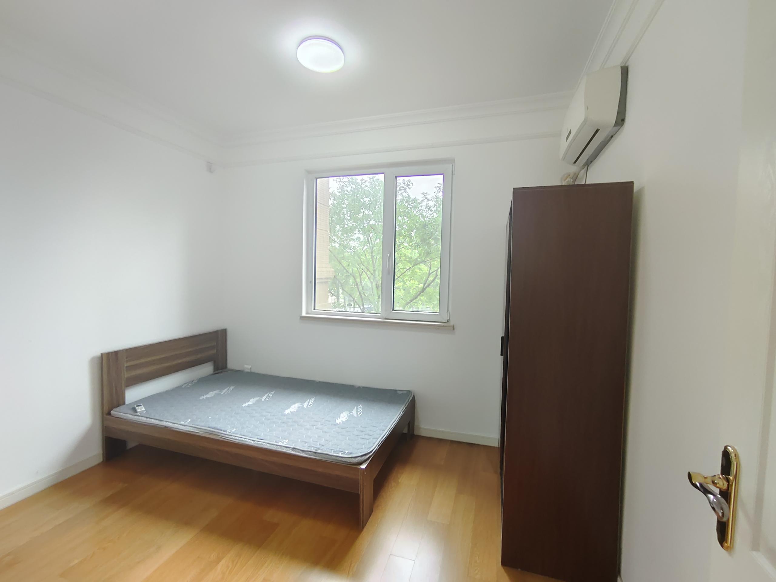 中海碧林湾 3室2厅2卫 109m&sup2;