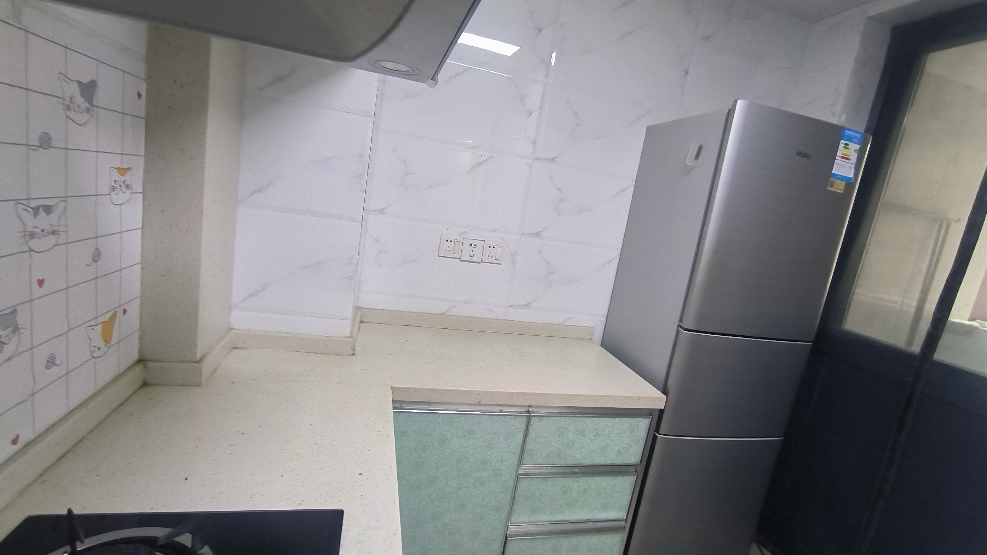 炜赋花苑 2室2厅1卫 78m&sup2;
