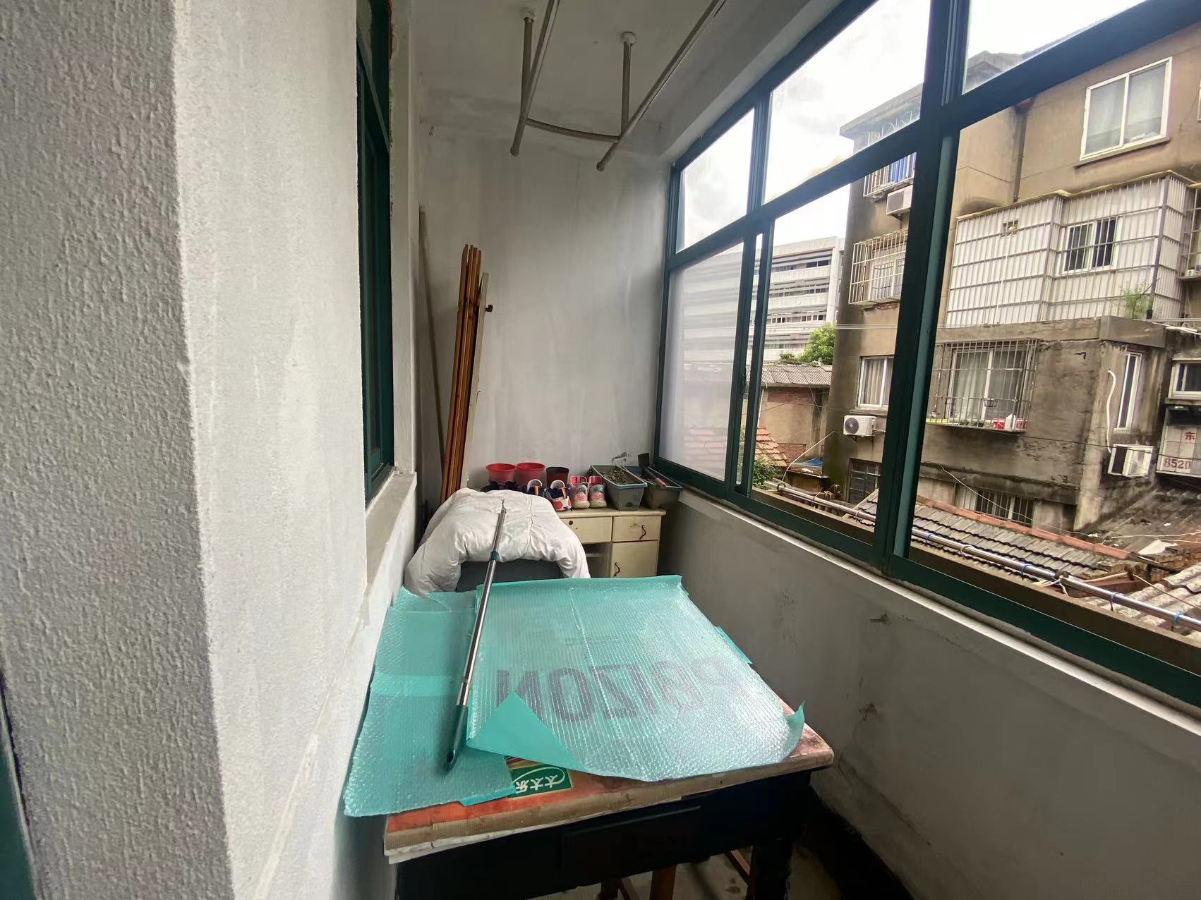 起凤桥西巷16号院 3室2厅1卫 96.93m&sup2;