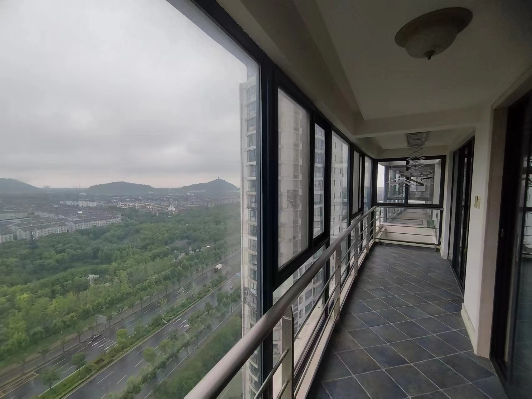 七星花园 1室1厅1卫 106.61m²