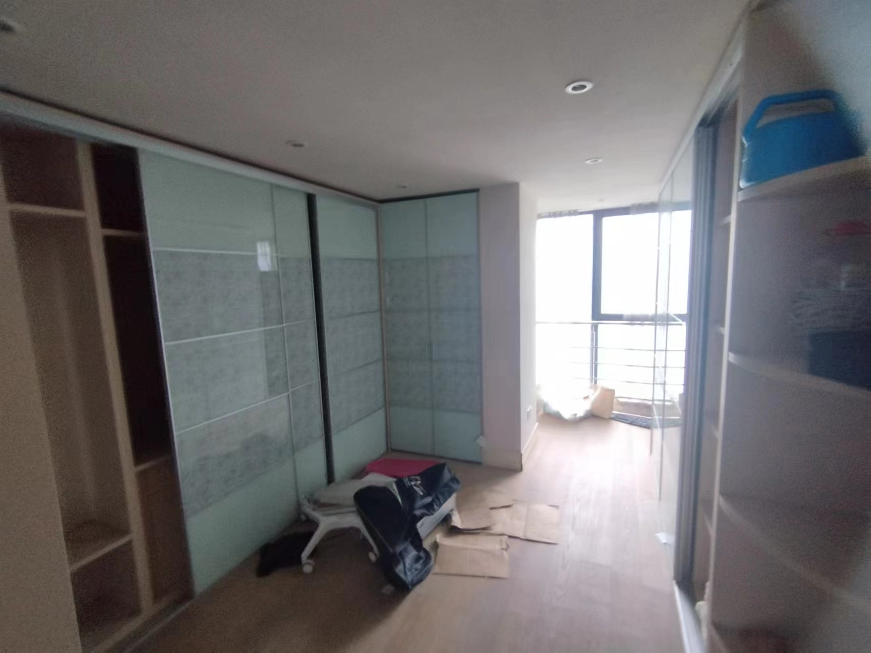 七星花园 1室1厅1卫 106.61m²