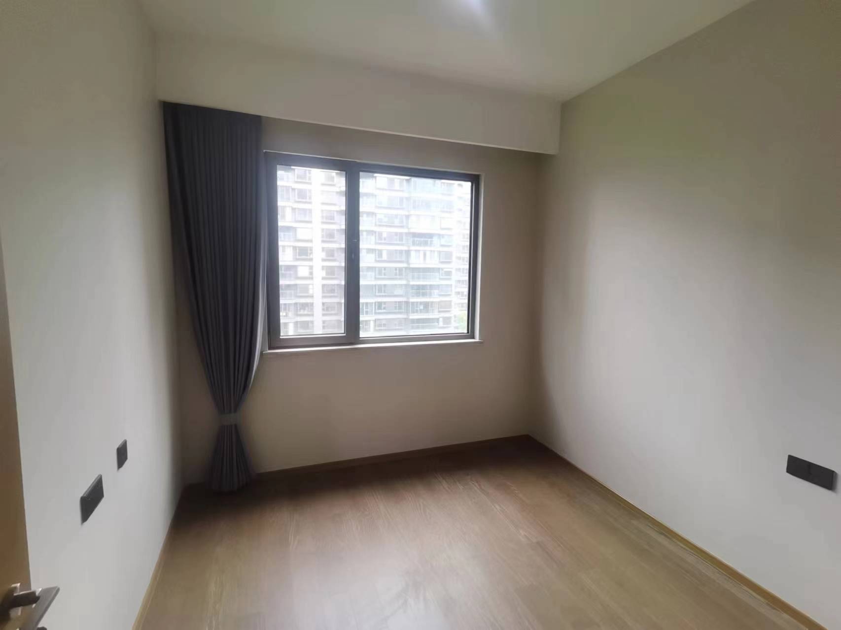 仁恒公园世纪 4室2厅2卫 132m&sup2;