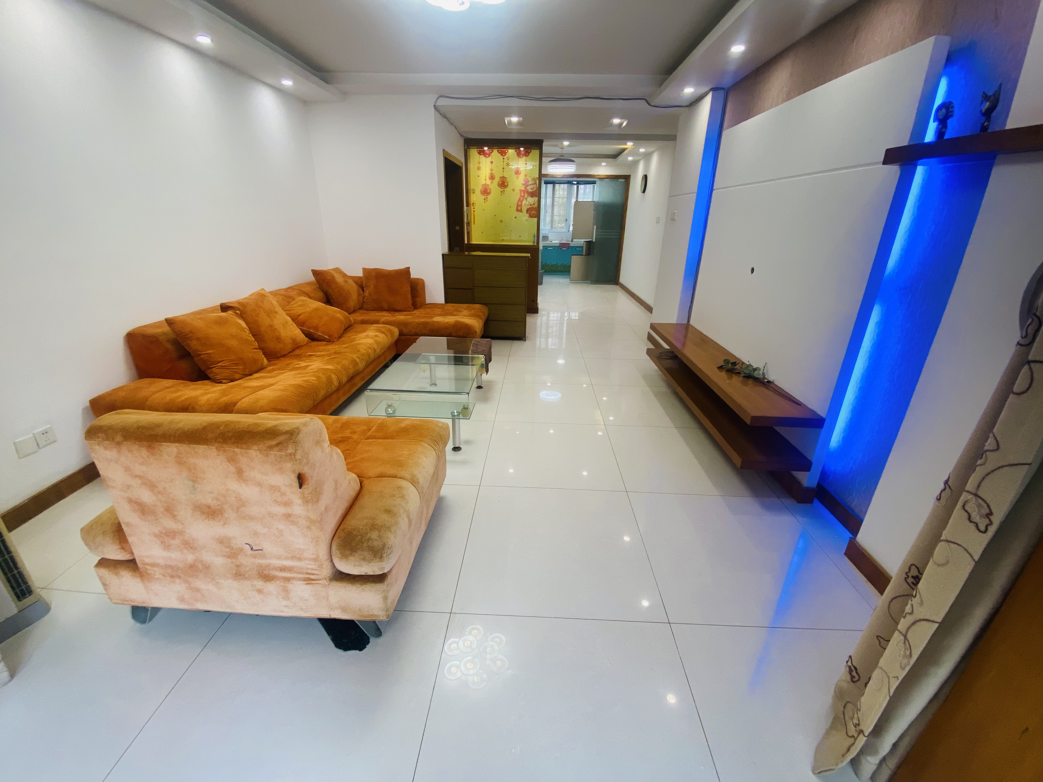 春晖花园 3室2厅2卫 131.37m&sup2;