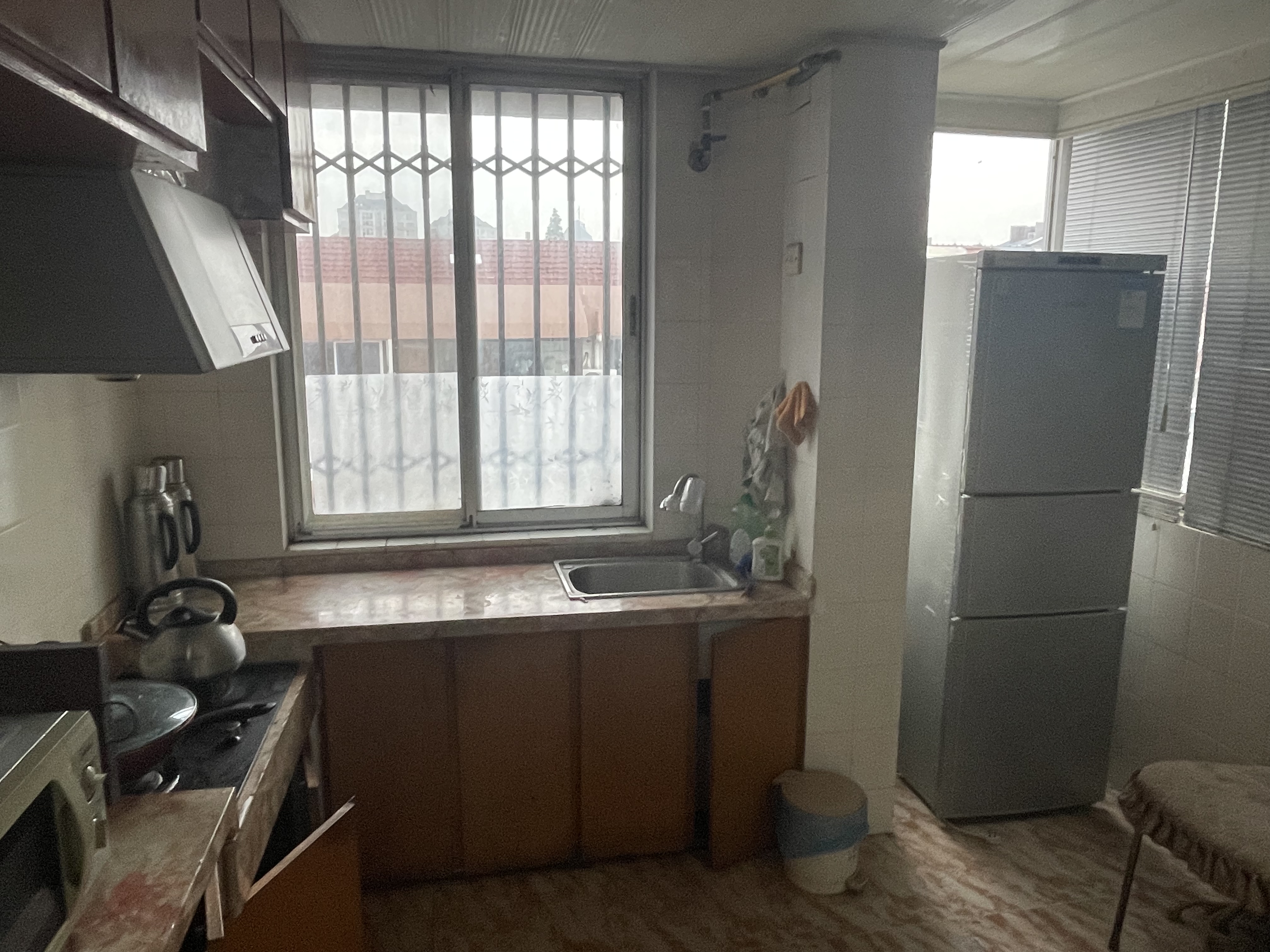 姚港路22号 3室1厅1卫 84.00m&sup2;