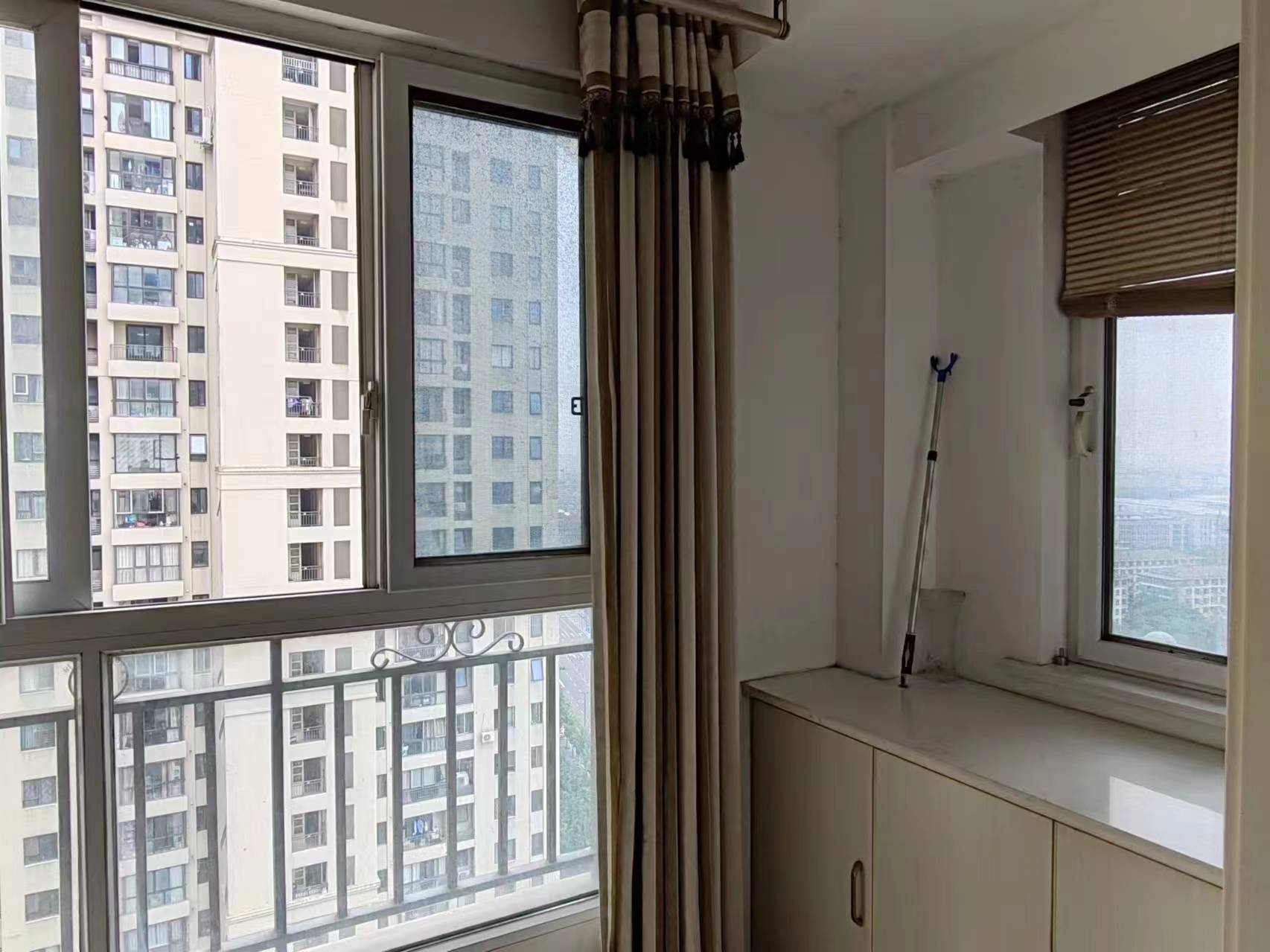 南通橡树湾 3室2厅2卫 140m&sup2;