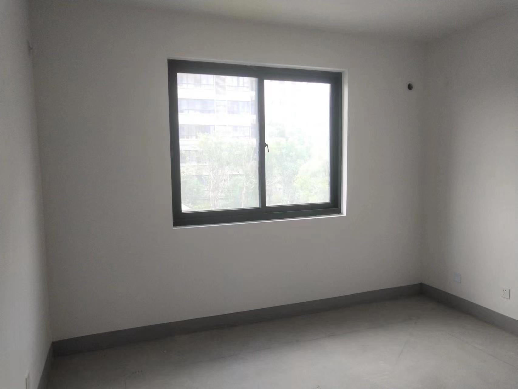 天一裕景苑 3室2厅2卫 145.6m²