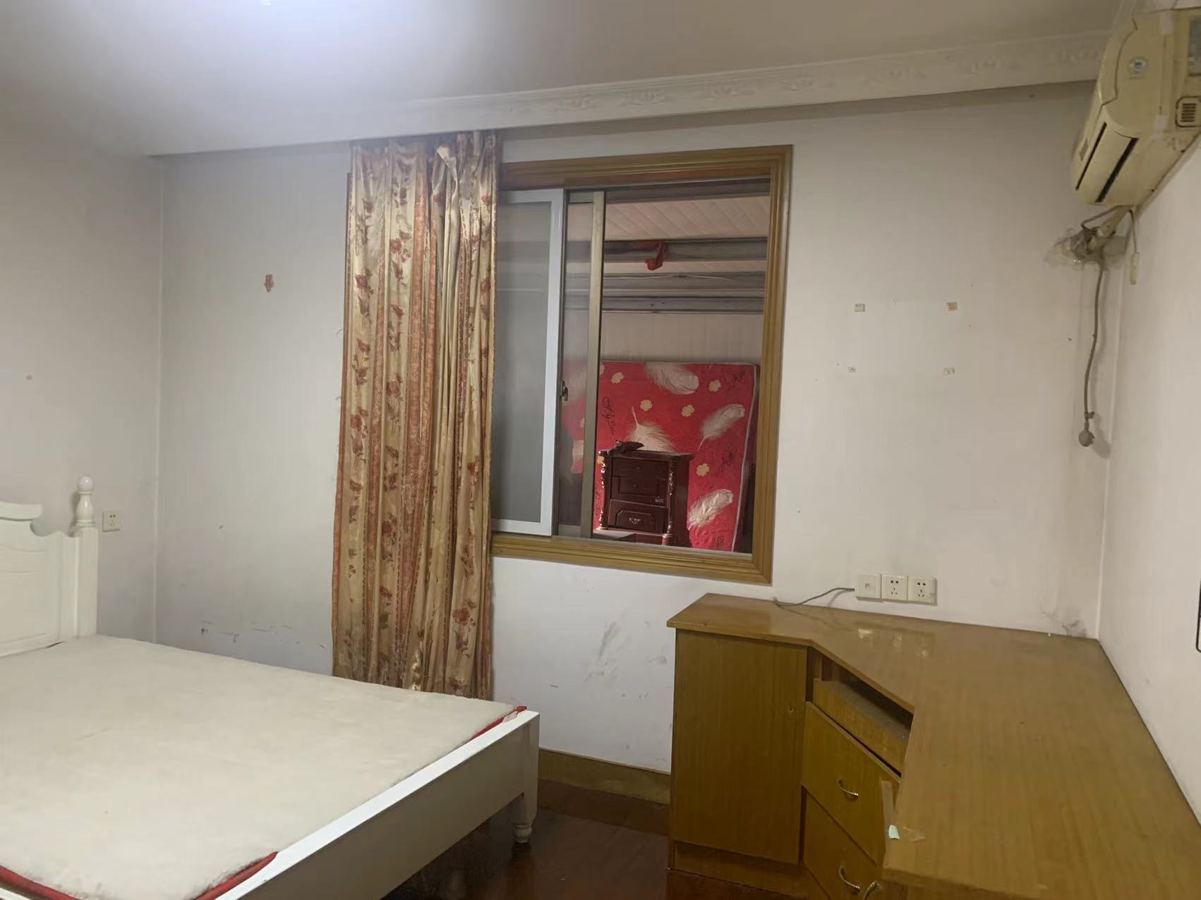 新胜花苑西区 3室2厅1卫 123.00m&sup2;