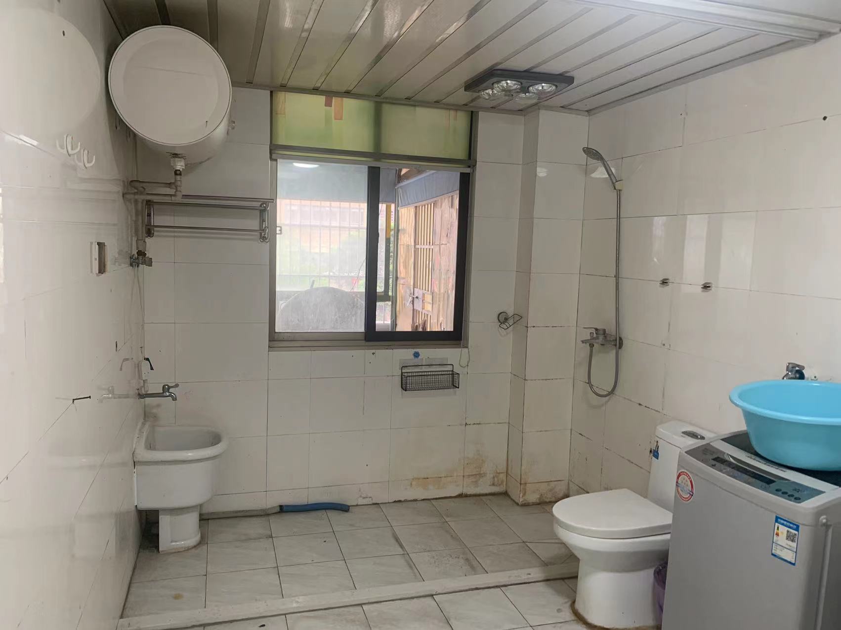 新胜花苑西区 3室2厅1卫 123.00m&sup2;