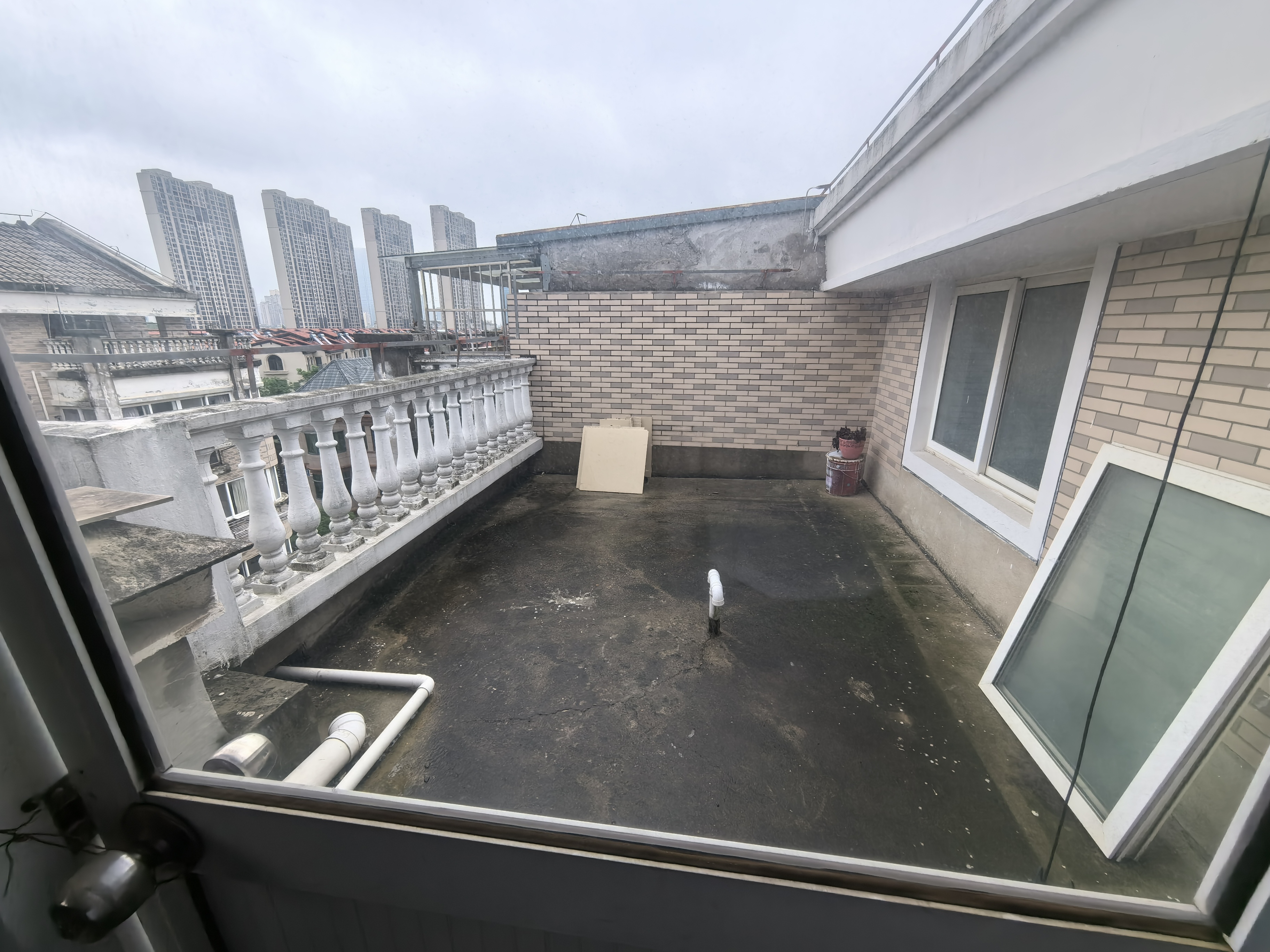 鑫景佳园 5室2厅2卫 120m&sup2;