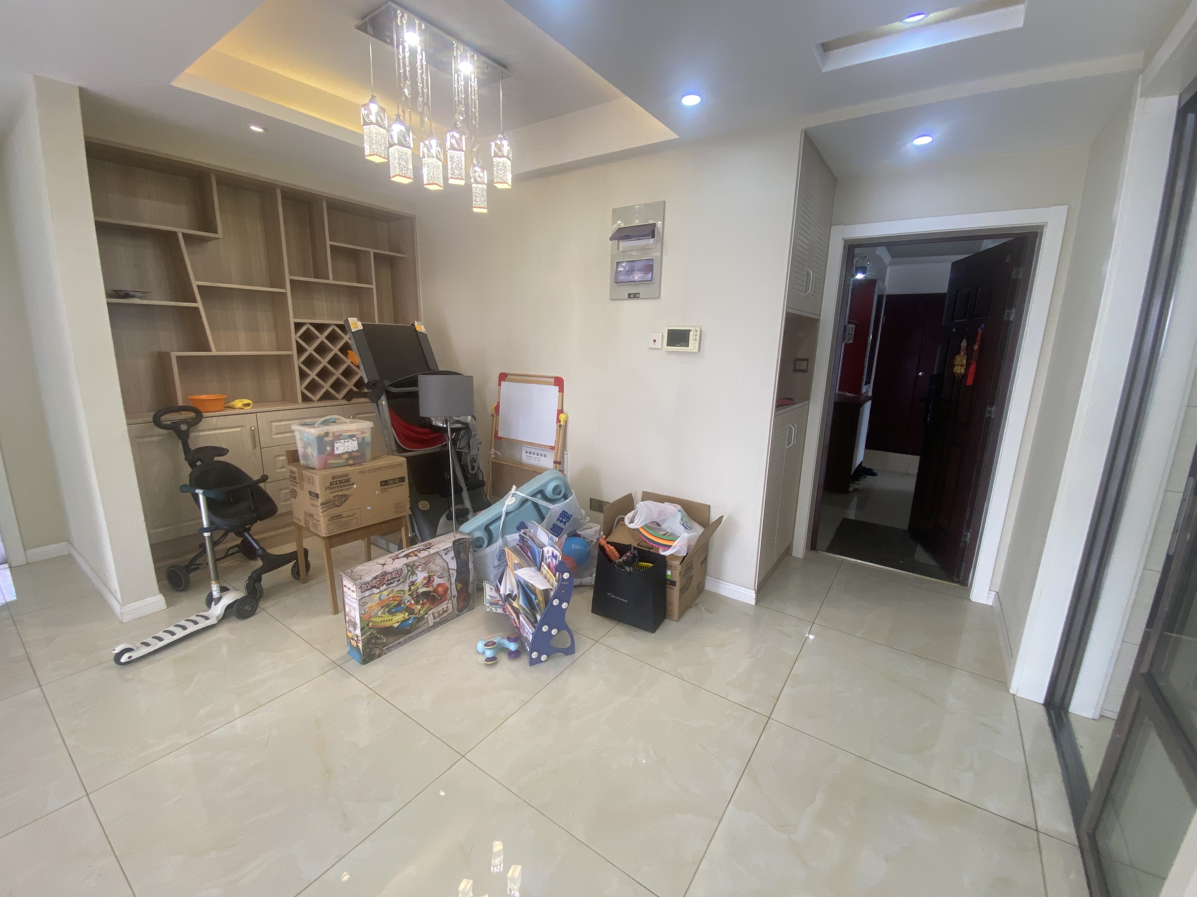 万濠星城 3室2厅2卫 120m&sup2;