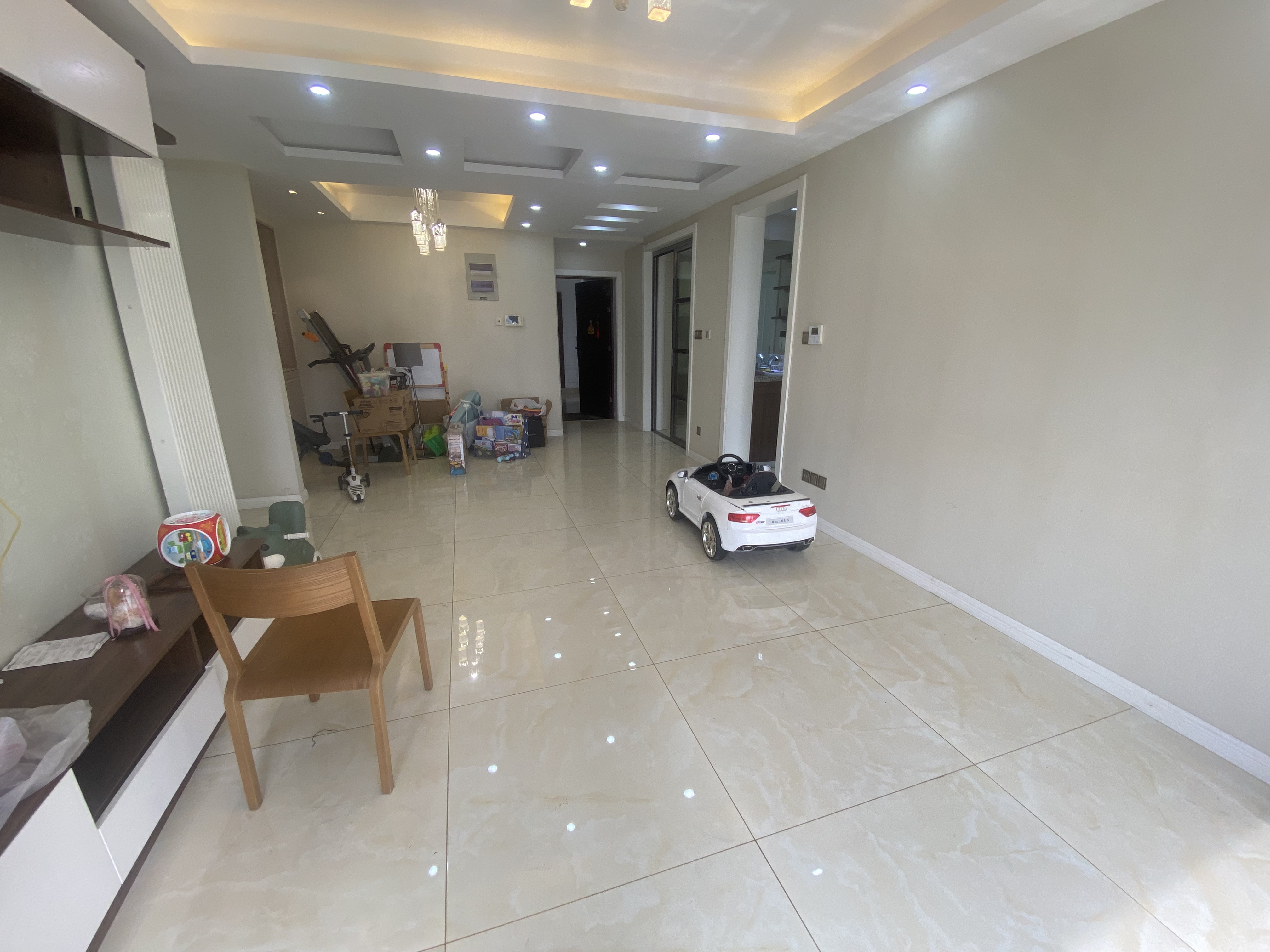 万濠星城 3室2厅2卫 120m&sup2;