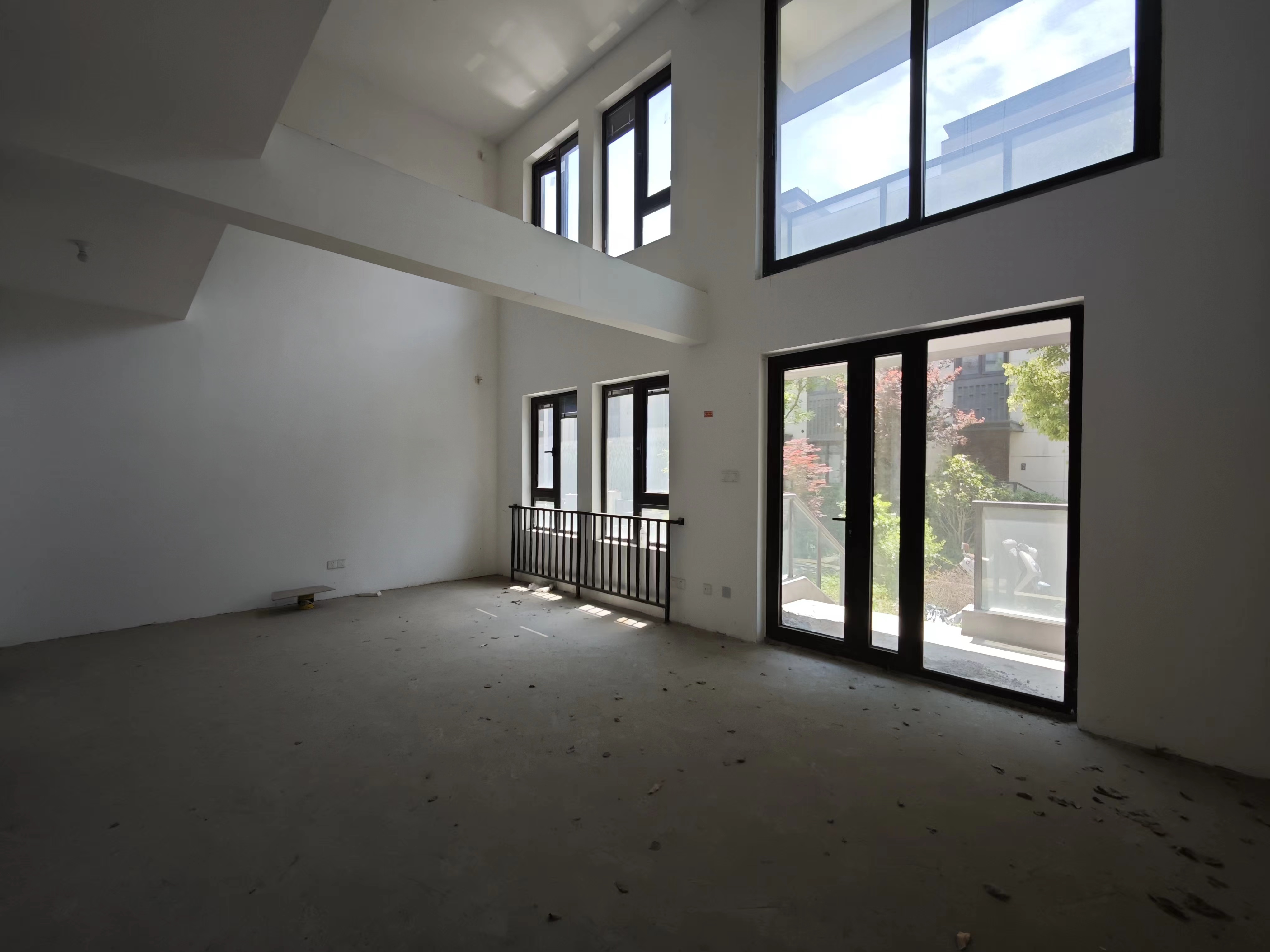 云樾东方 4室2厅2卫 160m²