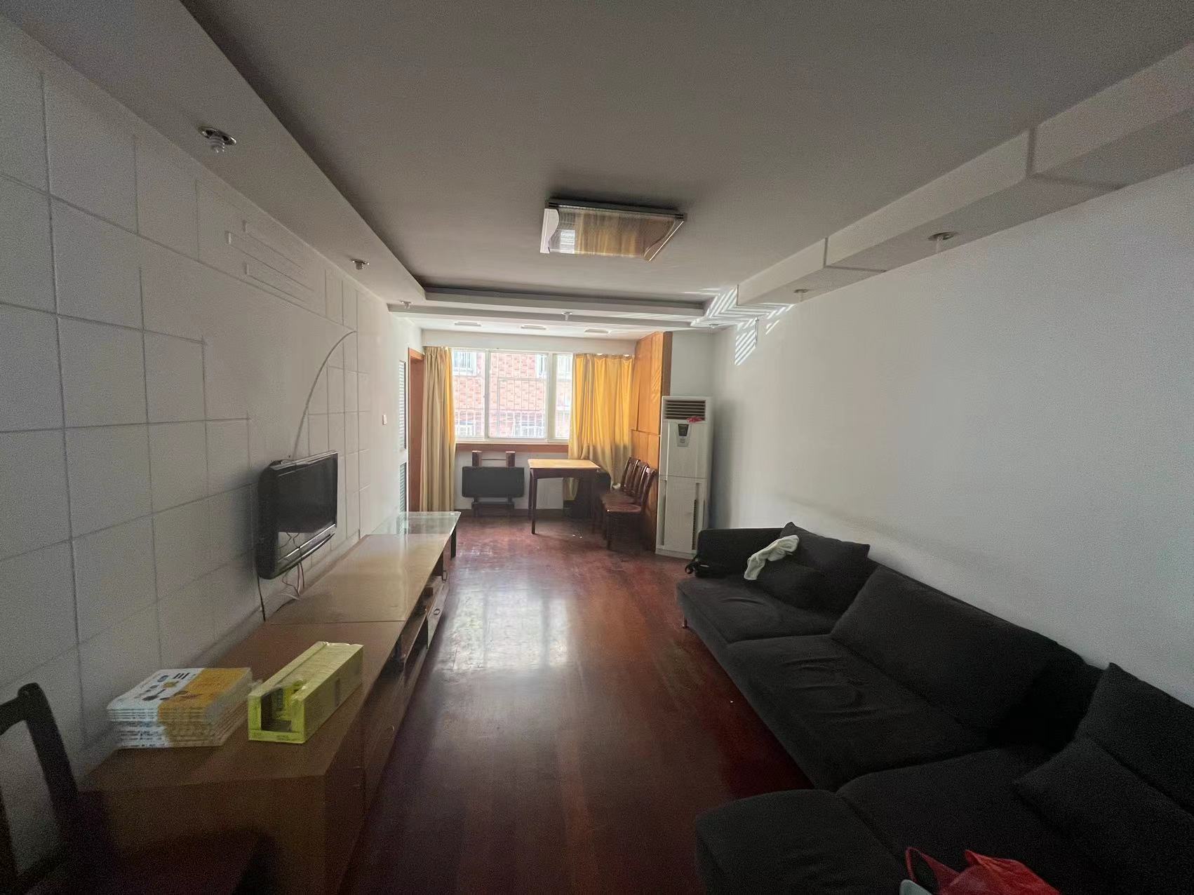 恒基花苑 3室2厅1卫 134m&sup2;