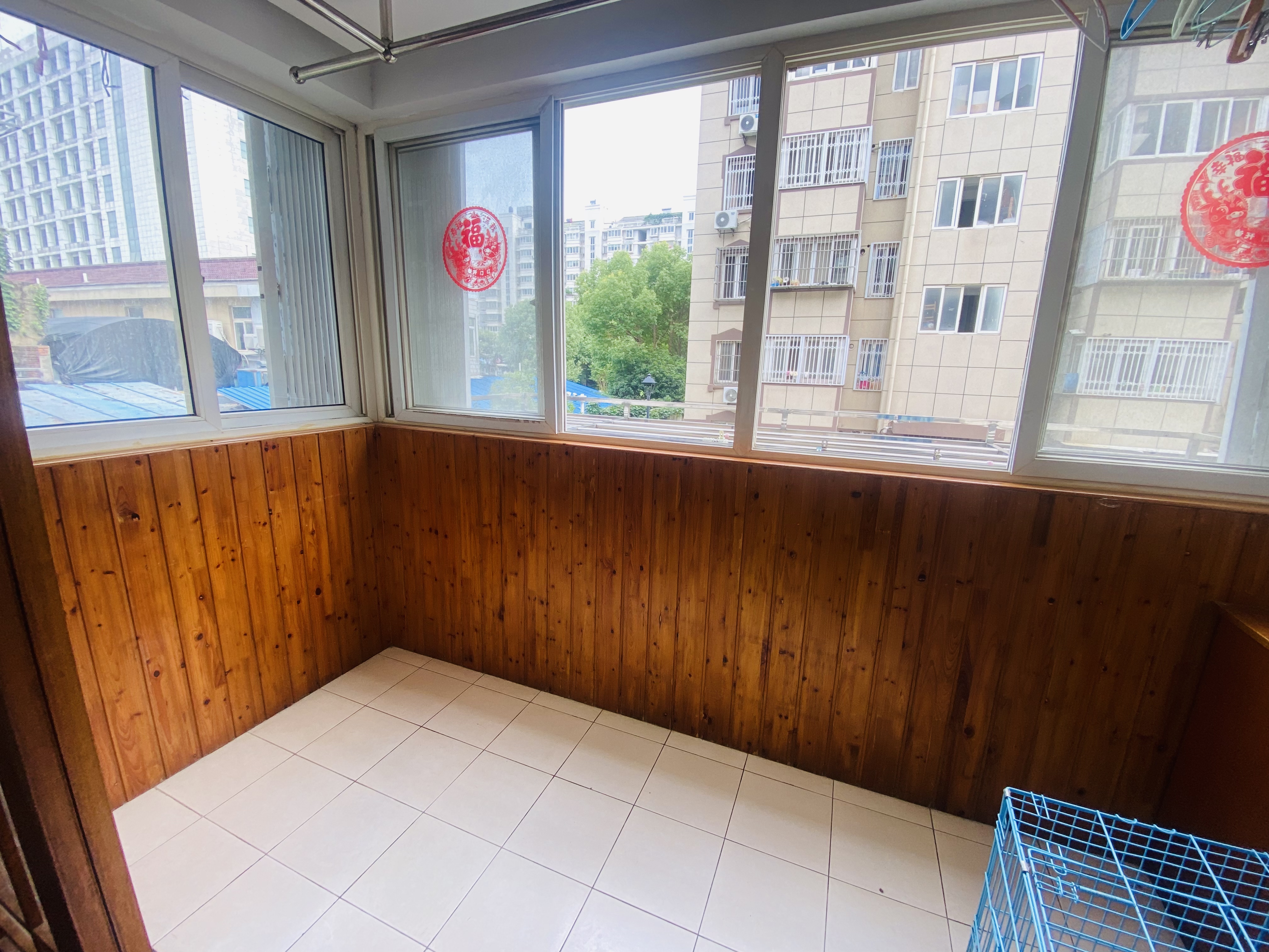 城南二村 3室2厅1卫 128m&sup2;