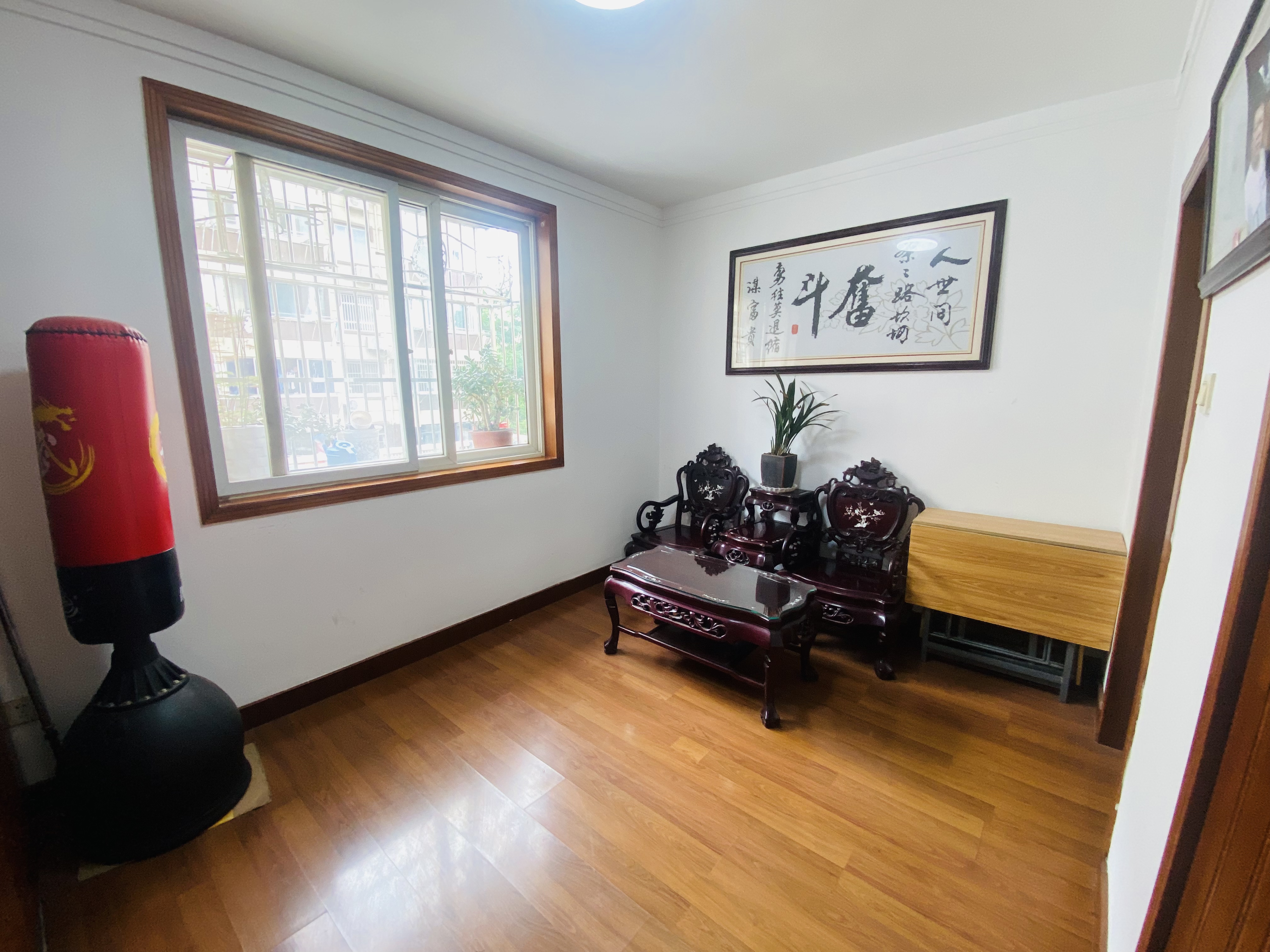 城南二村 3室2厅1卫 128m&sup2;