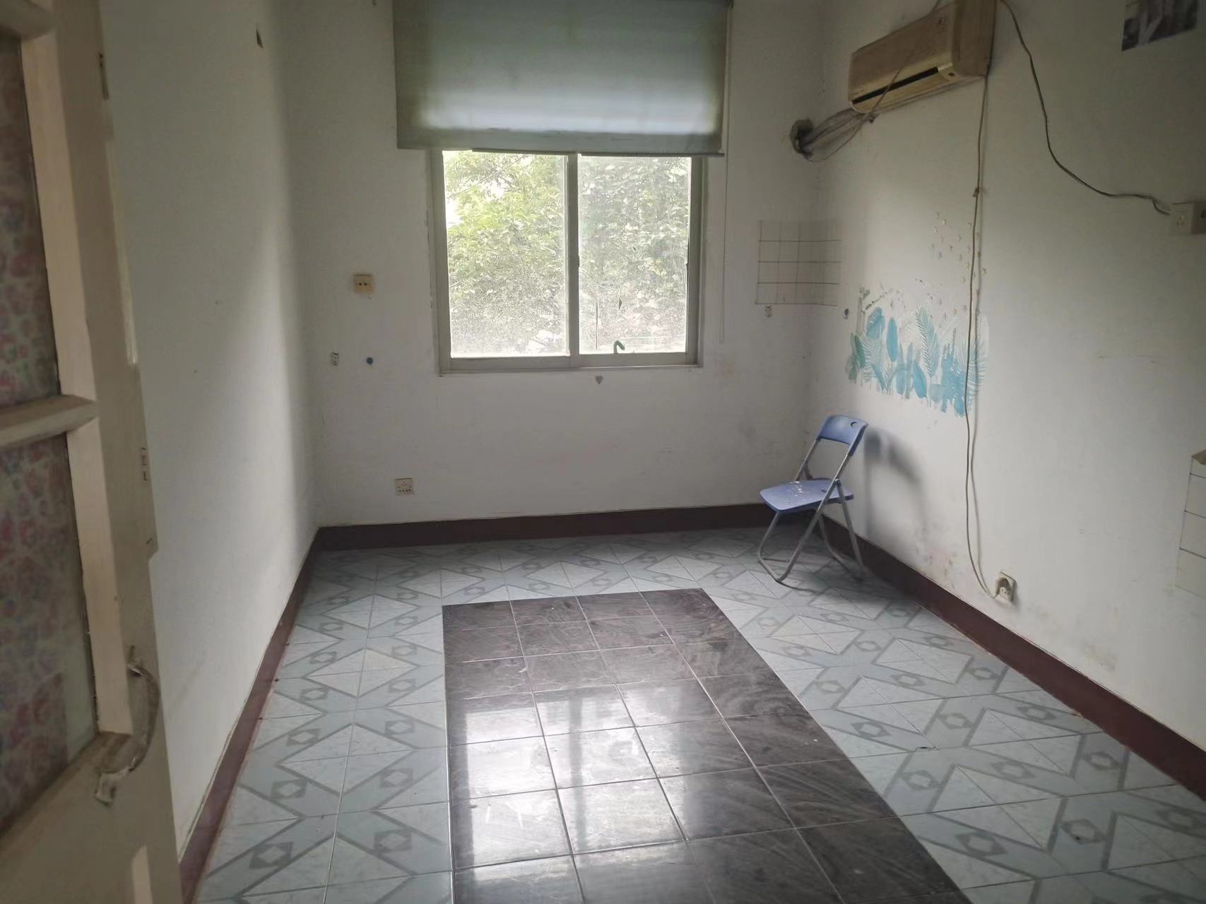 北郭新村 3室1厅1卫 98m&sup2;