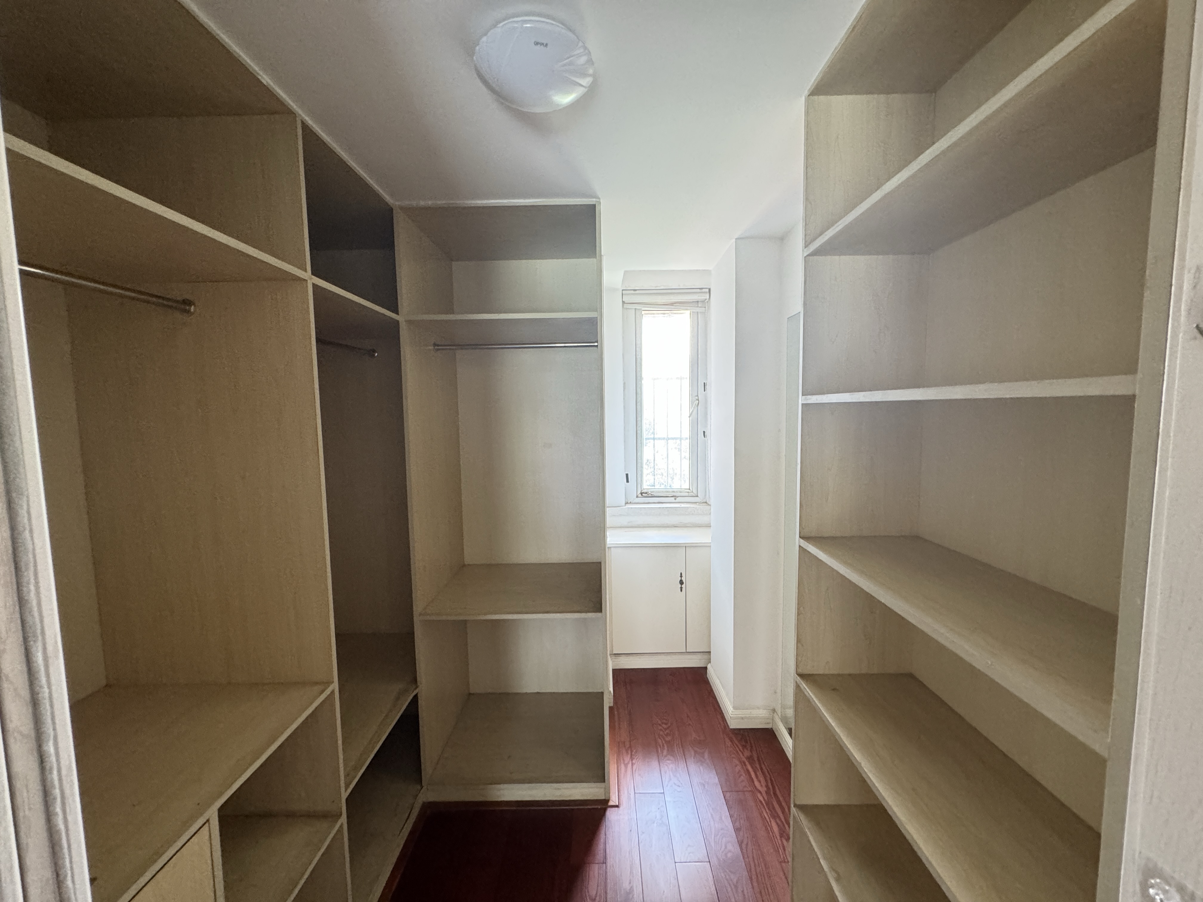 长航地中海花园 3室2厅1卫 123.00m&sup2;