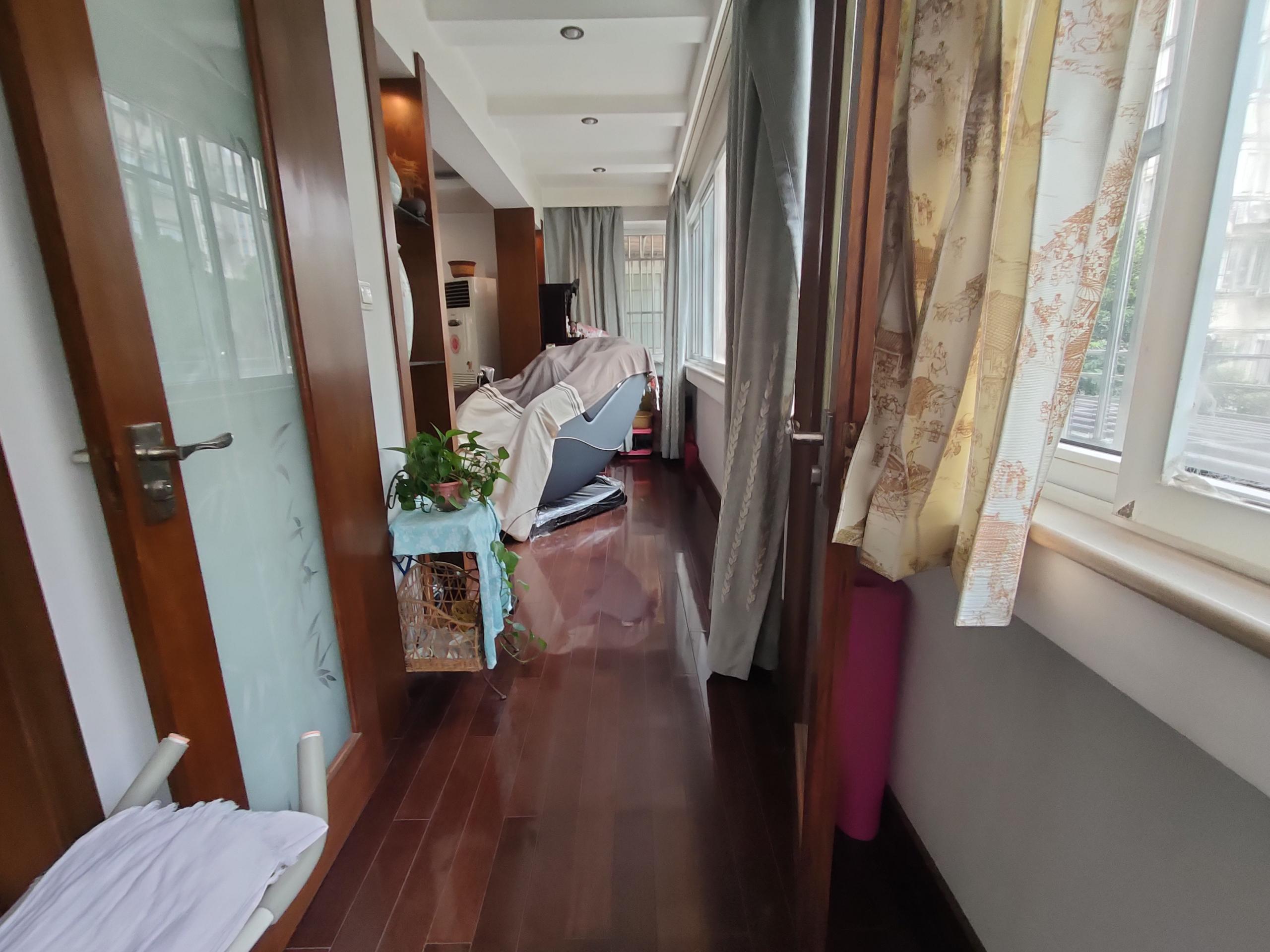 森大蒂花苑南区 3室2厅1卫 153.00m&sup2;