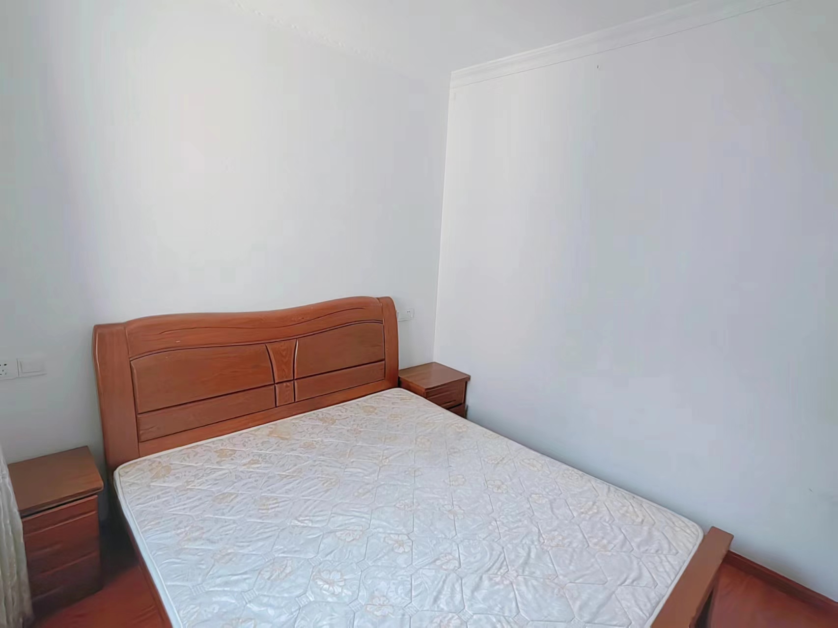 学士府 3室2厅2卫 113m&sup2;