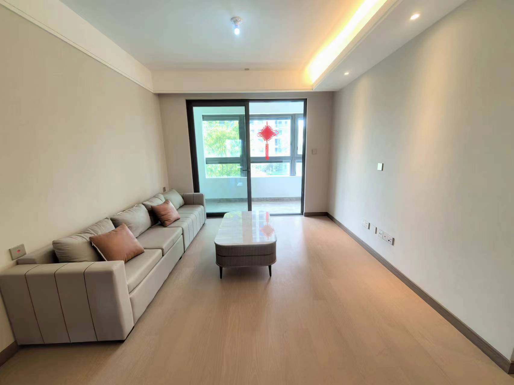 北纬31度 3室2厅1卫 96.86m&sup2;