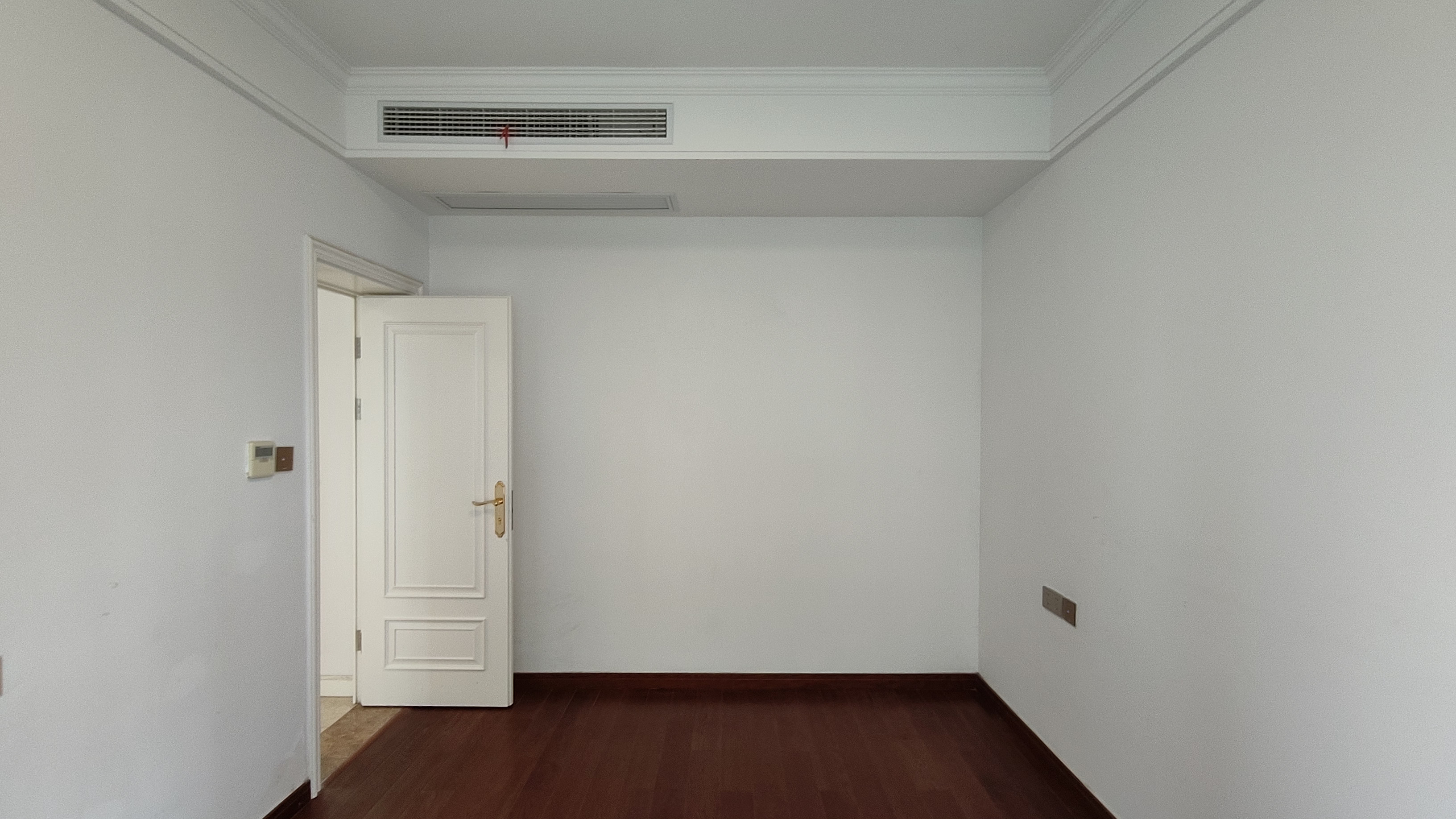 中南世纪花城三期 4室2厅2卫 144m&sup2;