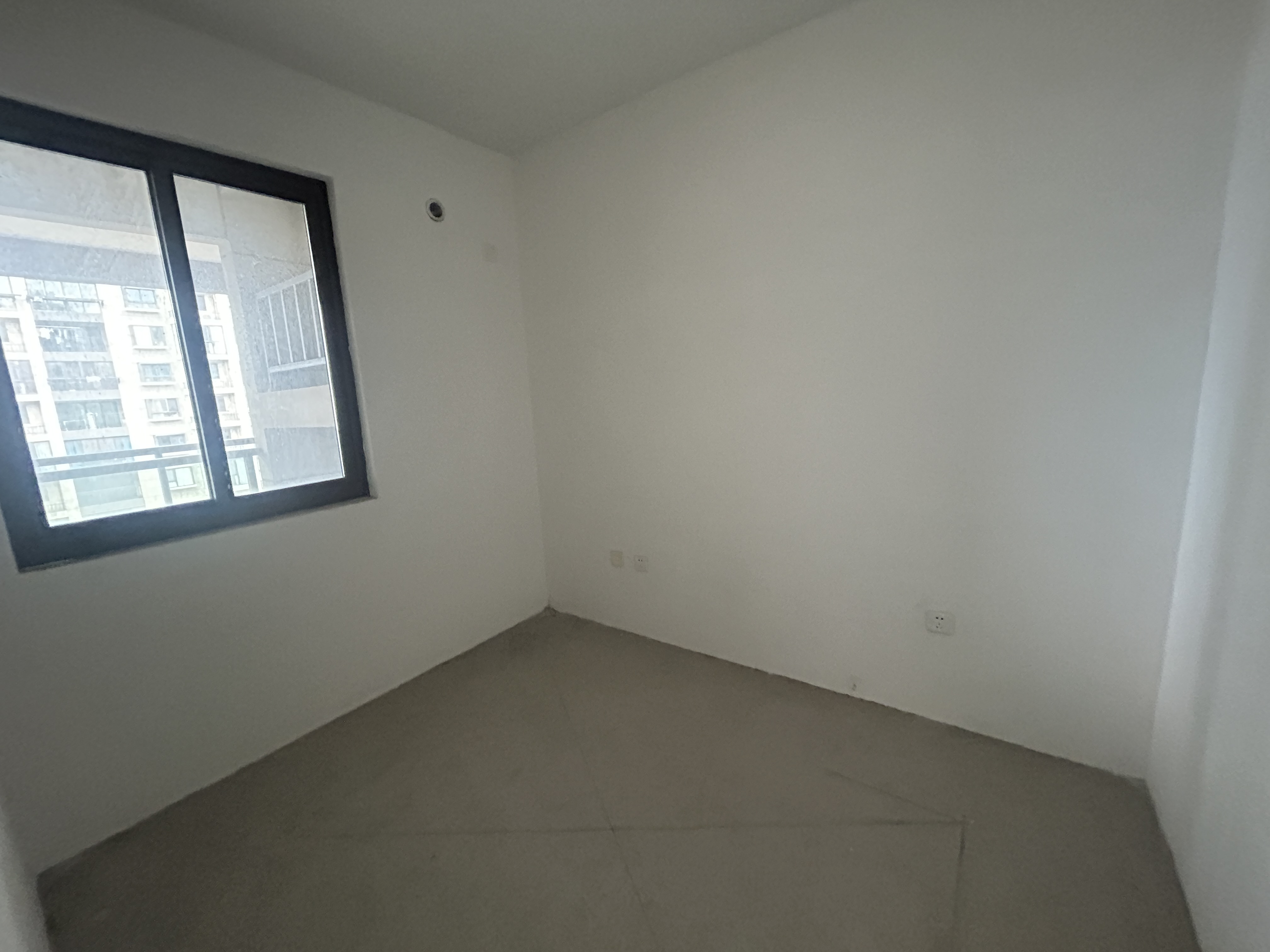 皇家花园北区 3室2厅1卫 97.00m&sup2;