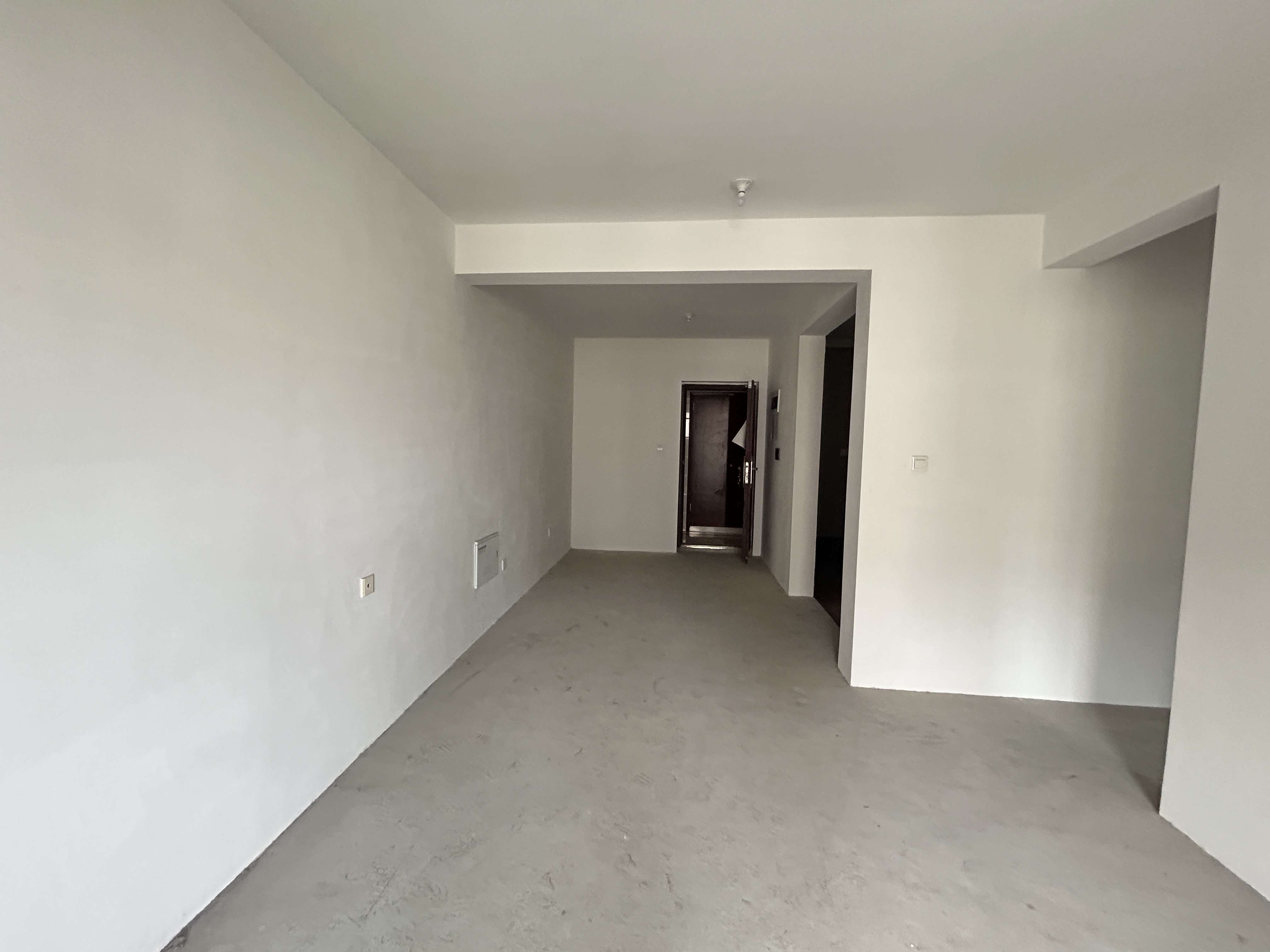 皇家花园北区 3室2厅1卫 97.00m²