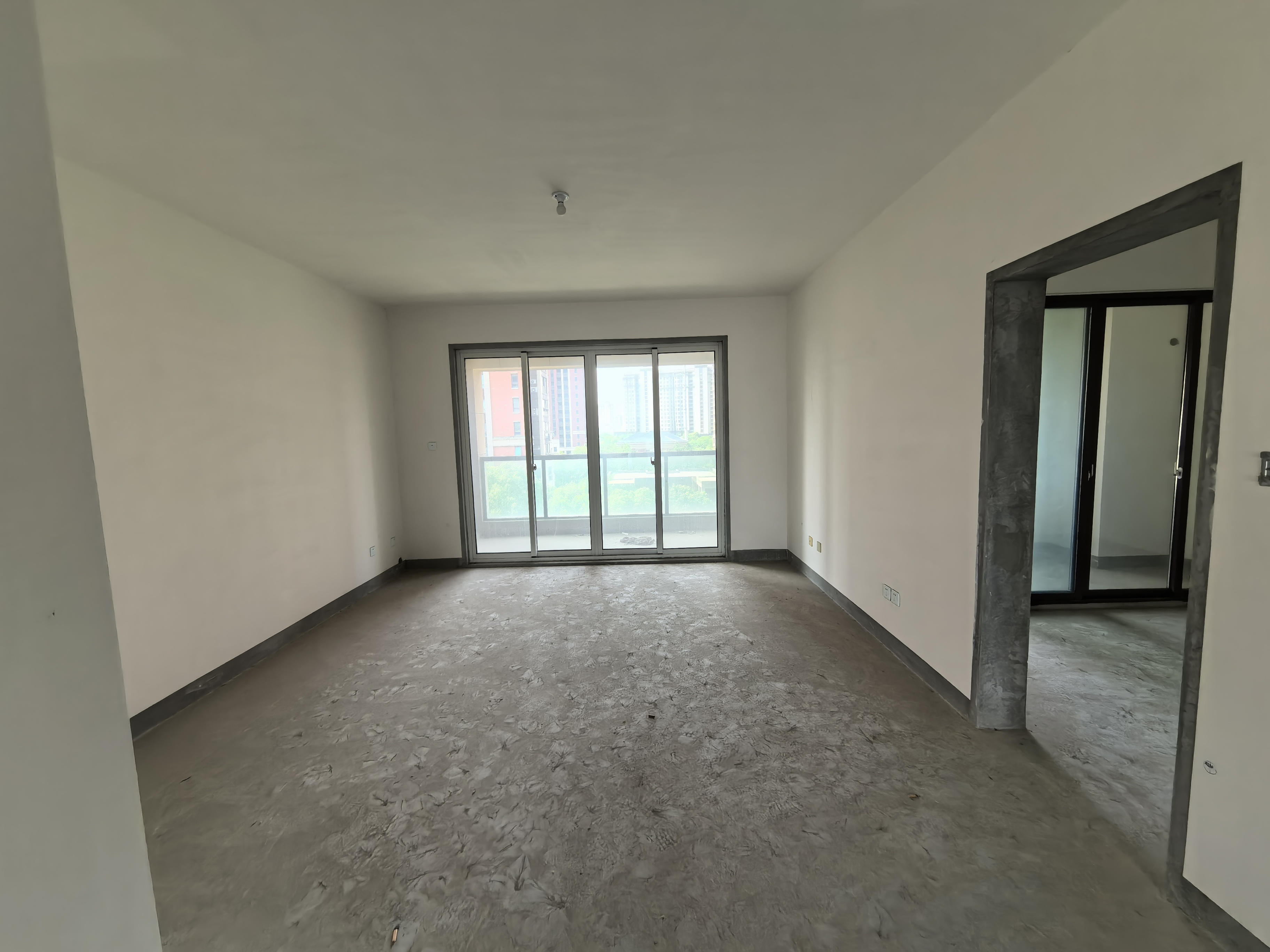 江山鼎 3室2厅2卫 137m&sup2;
