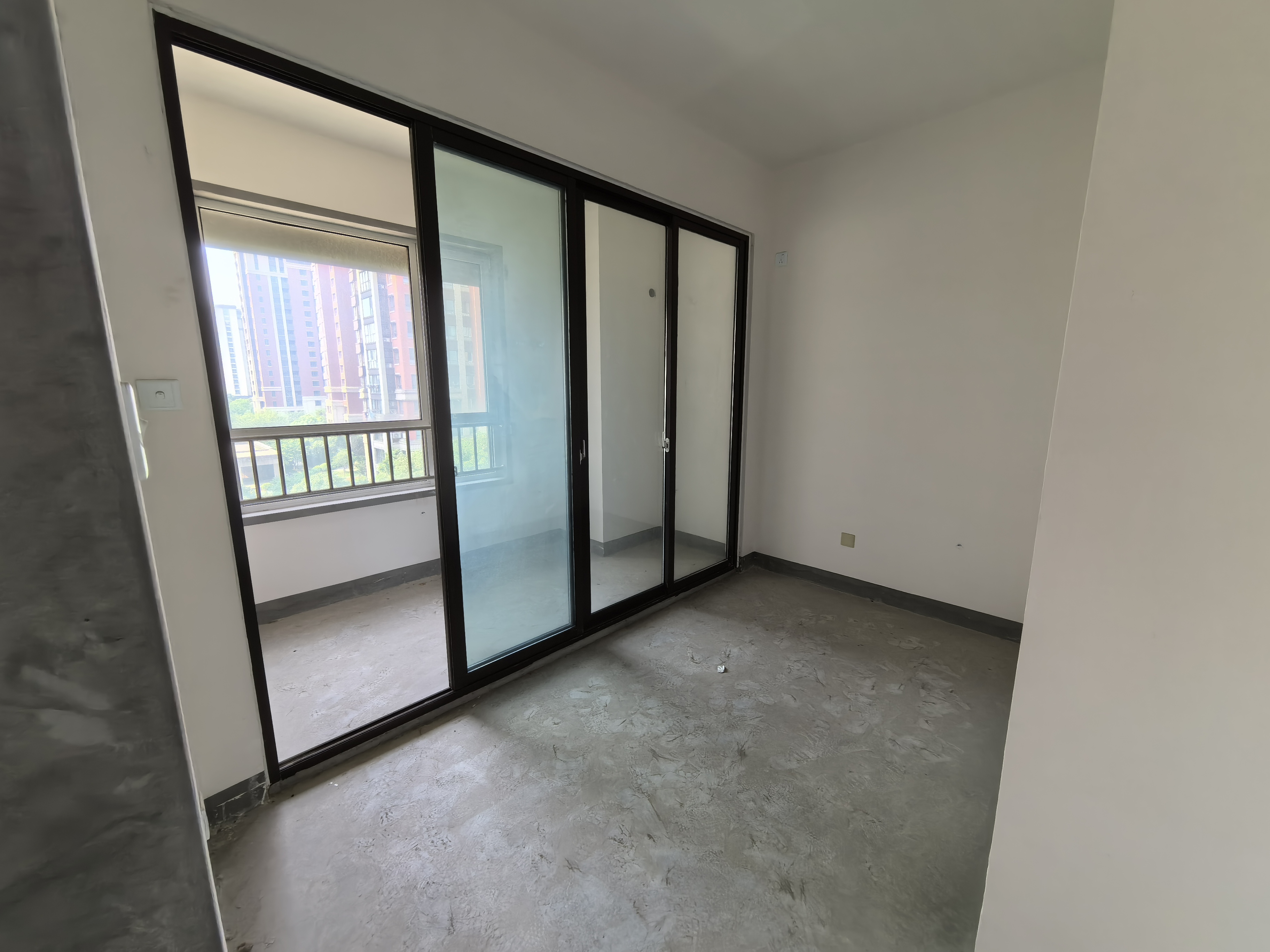 江山鼎 3室2厅2卫 137m&sup2;