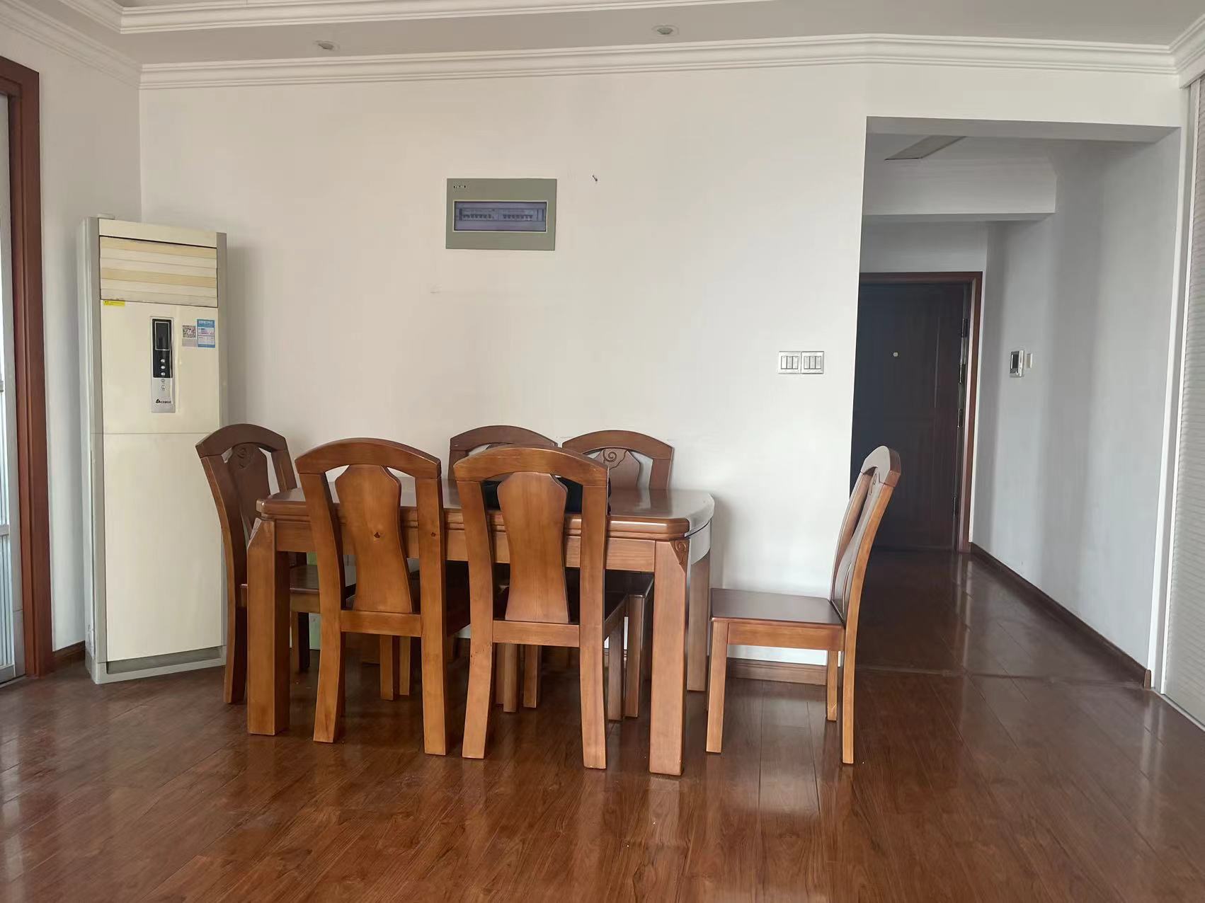 帝奥世伦名郡 4室2厅2卫 141m&sup2;
