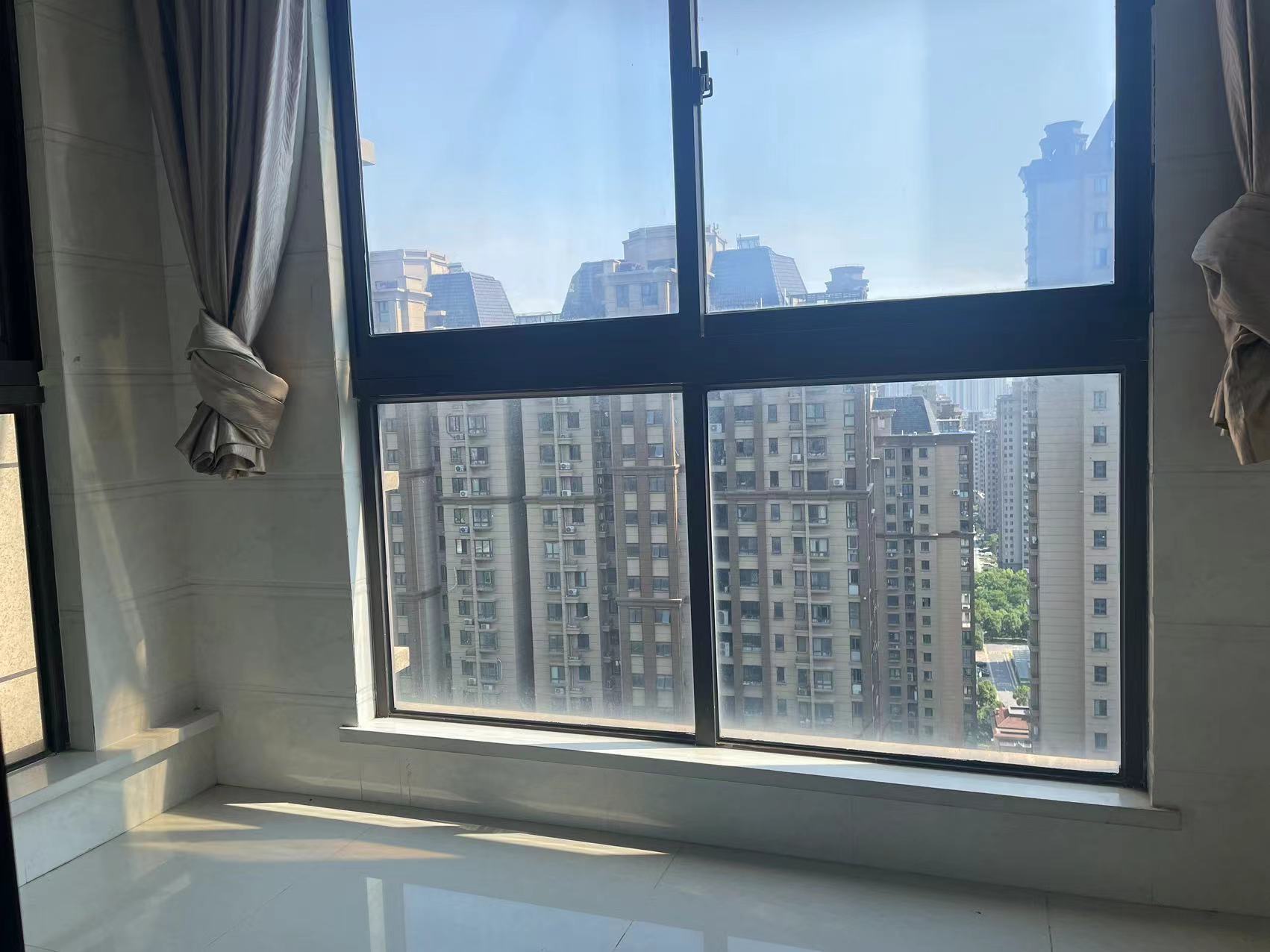 帝奥世伦名郡 4室2厅2卫 141m&sup2;