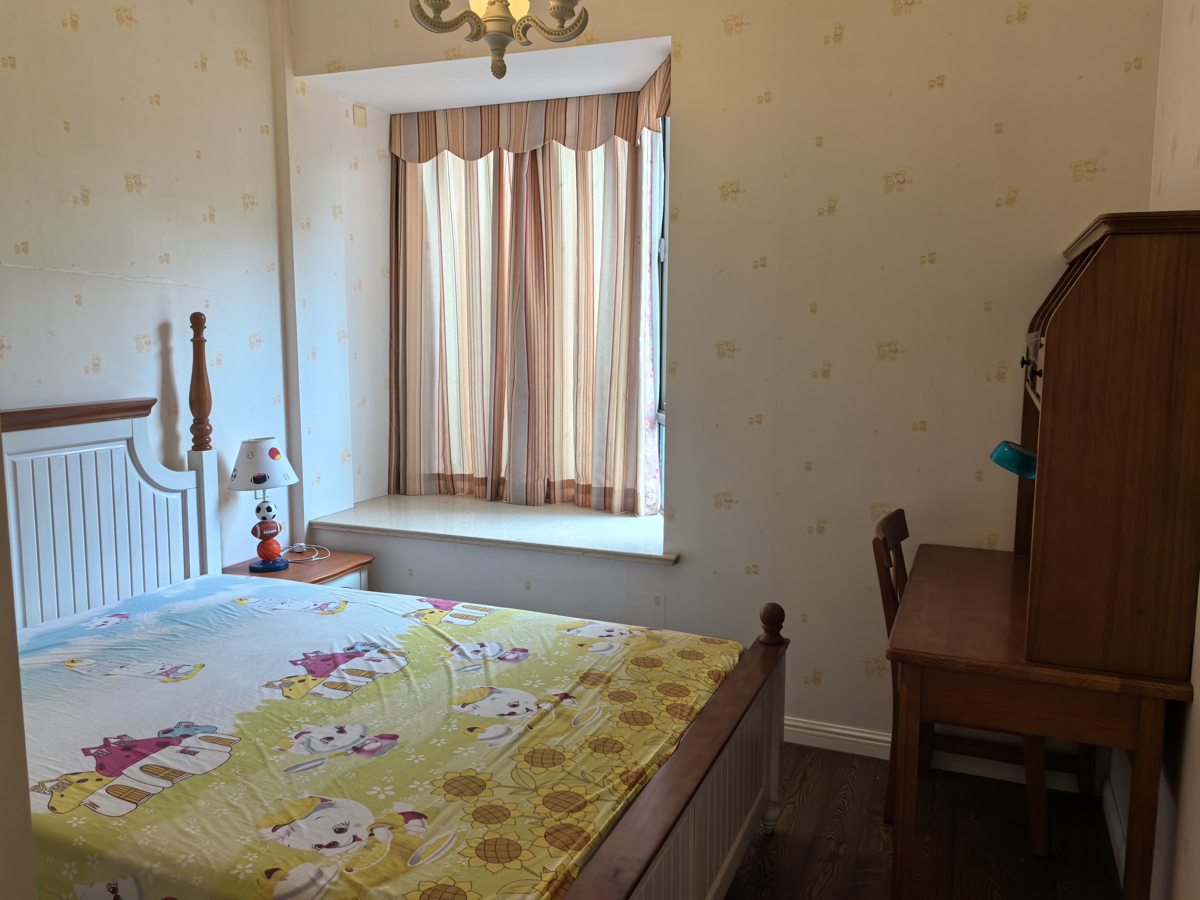 优山美地花园南区 5室3厅2卫 237.42m&sup2;