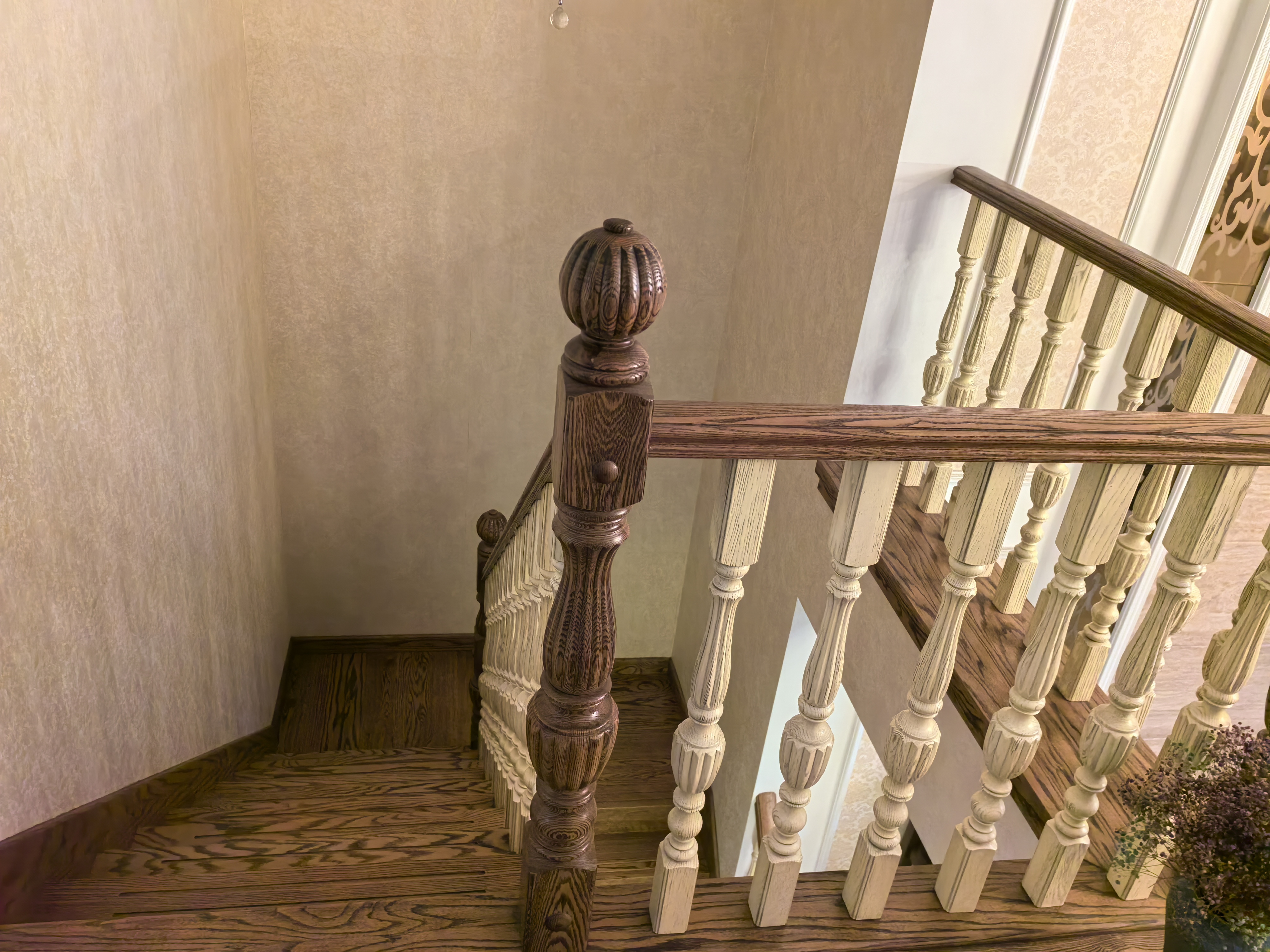 优山美地花园南区 5室3厅2卫 237.42m&sup2;