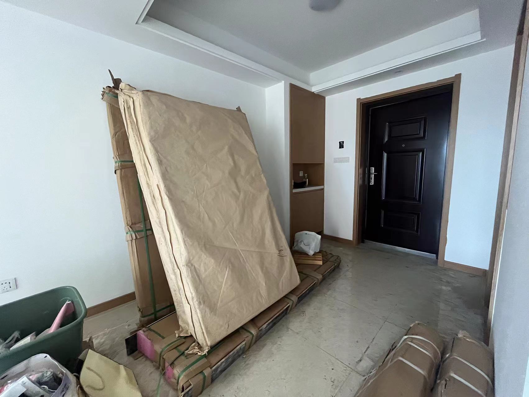 绿地新里城 3室2厅1卫 95m²