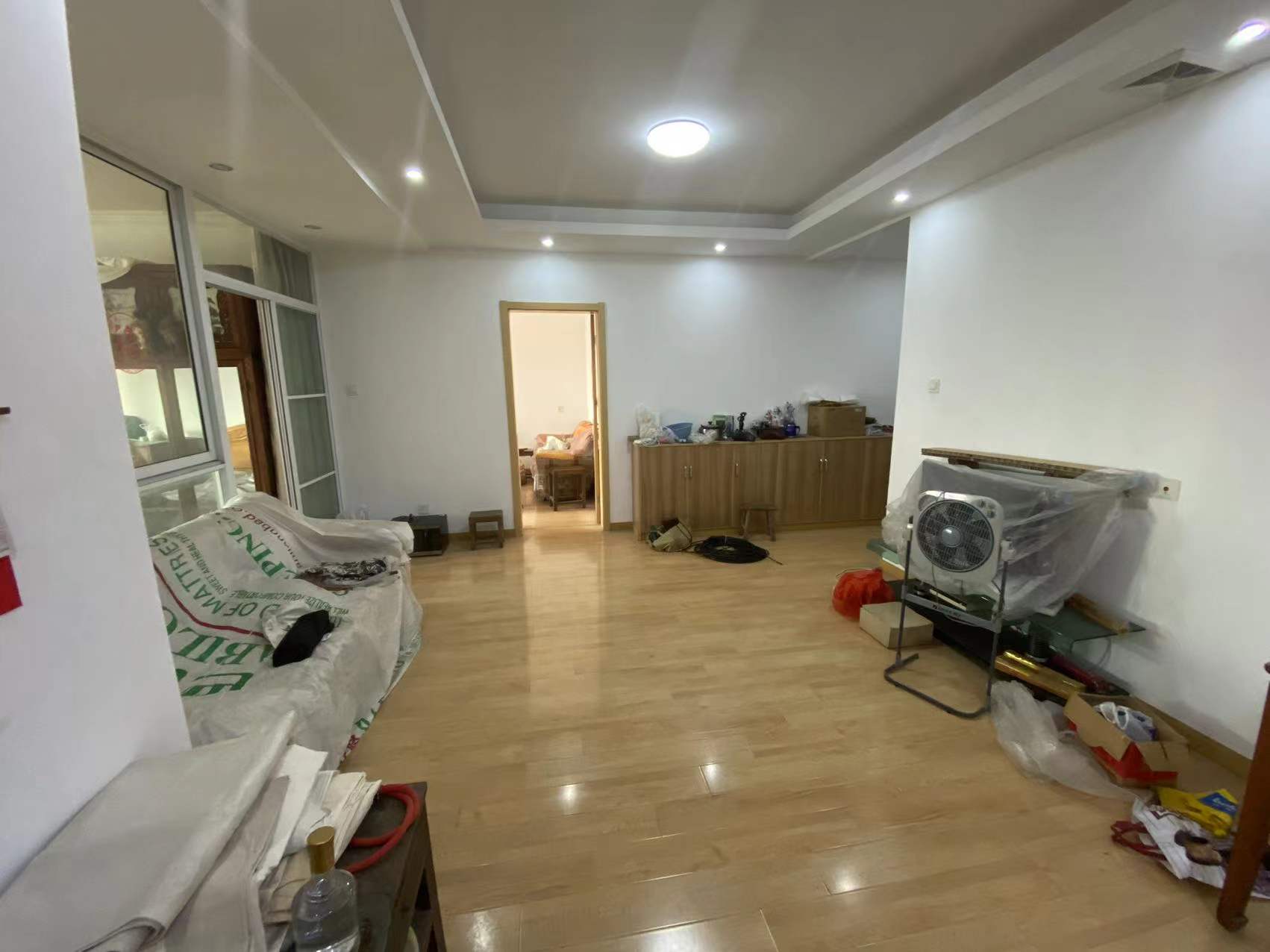 裕豐廣場 2室2厅1卫 112m&sup2;